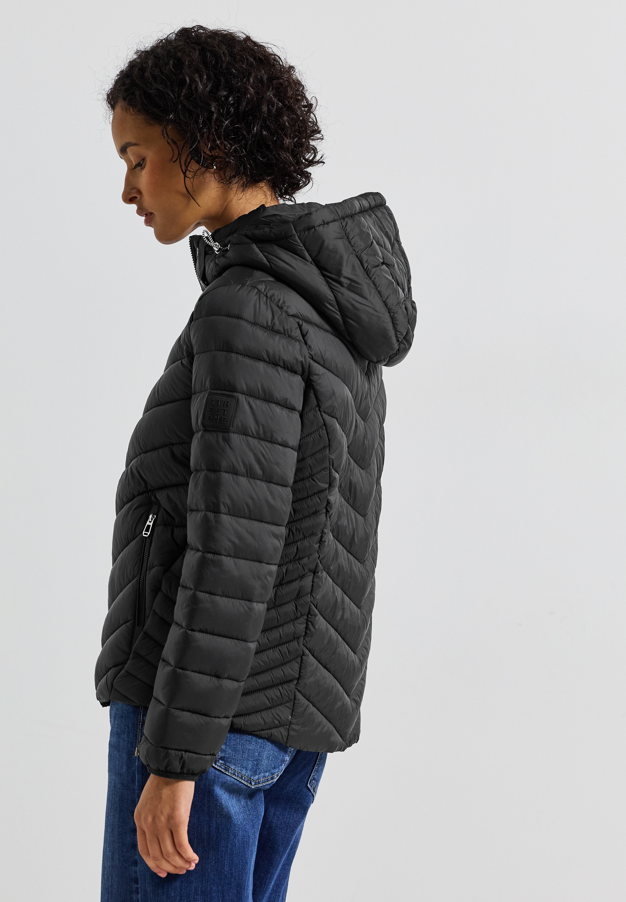 STREET ONE Steppjacke, mit Kapuze, mit Kapuze mit Gummizug