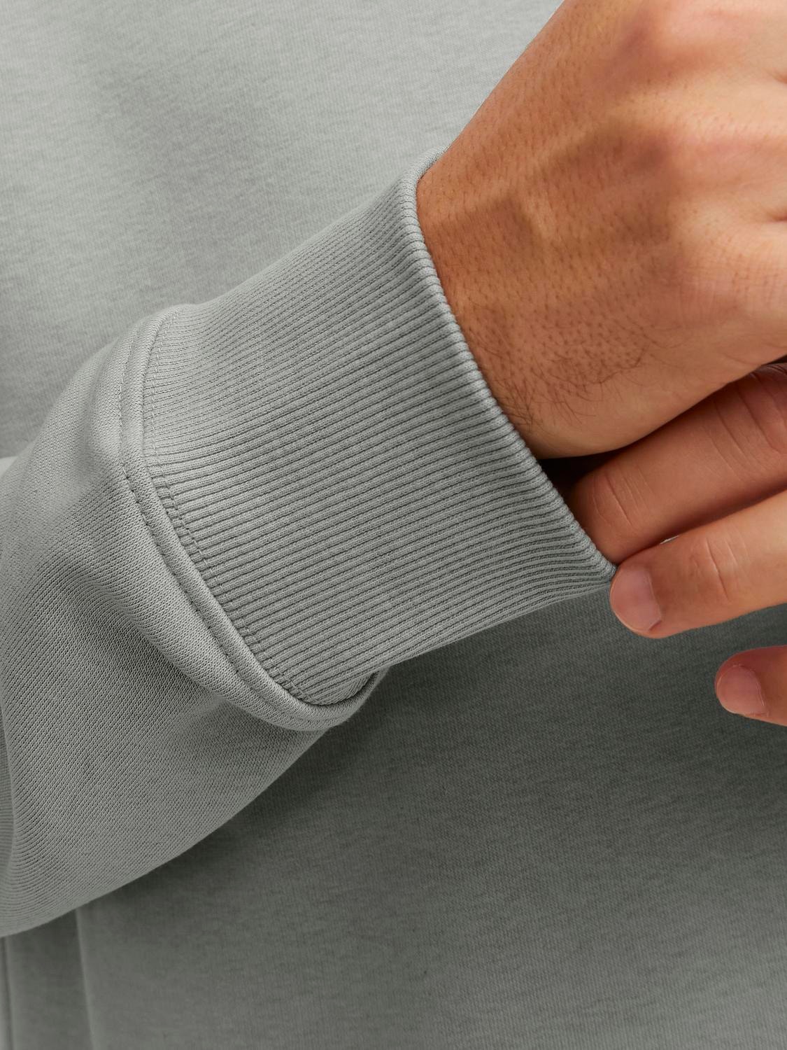 Jack & Jones Sweatshirt »JJESTAR BASIC SWEAT CREW NECK NOOS«, mit Rundhalsausschnitt