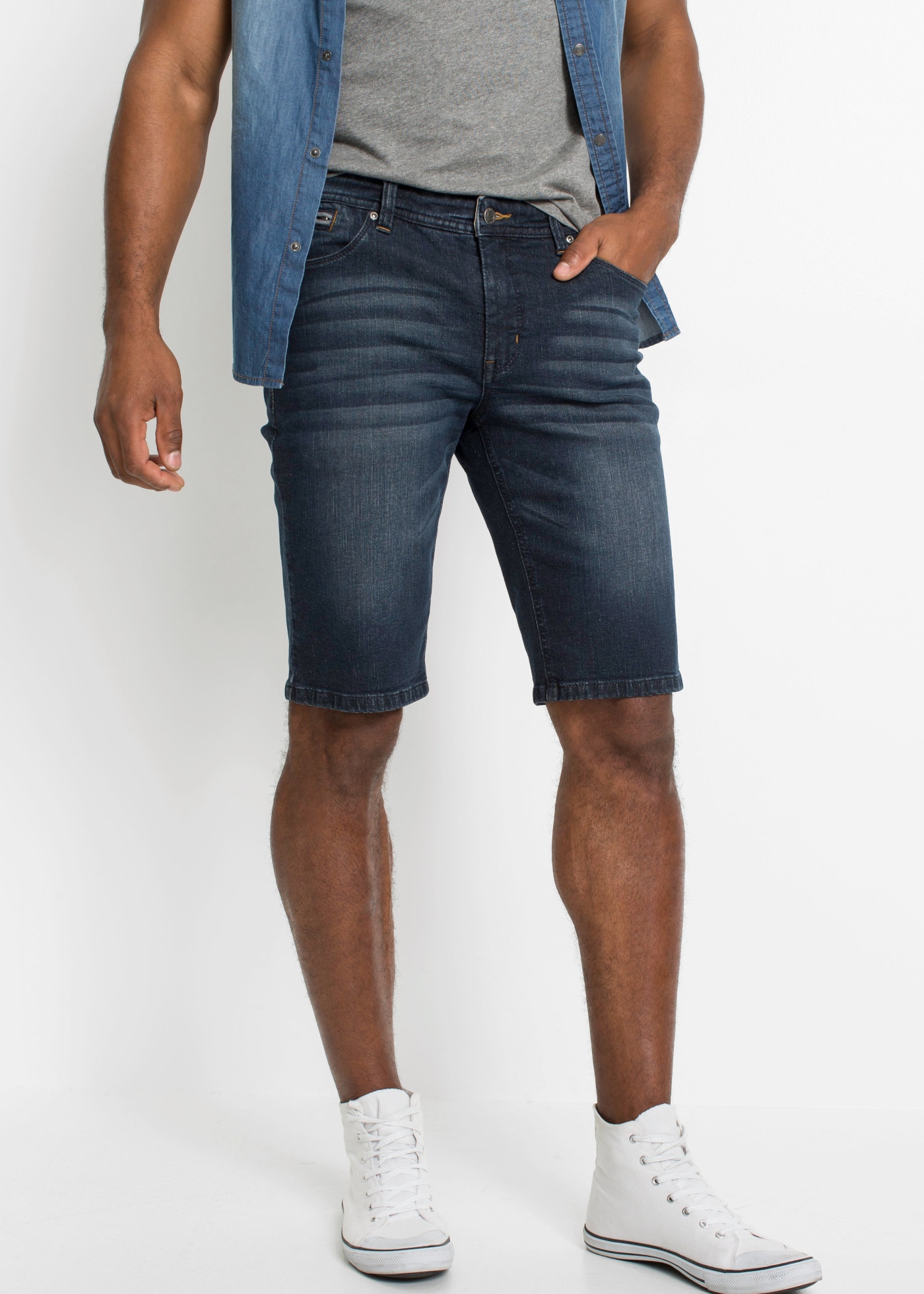 bonprix Bermudas mit Used-Effekt, aus Baumwolle und Elasthan, schmale Passform