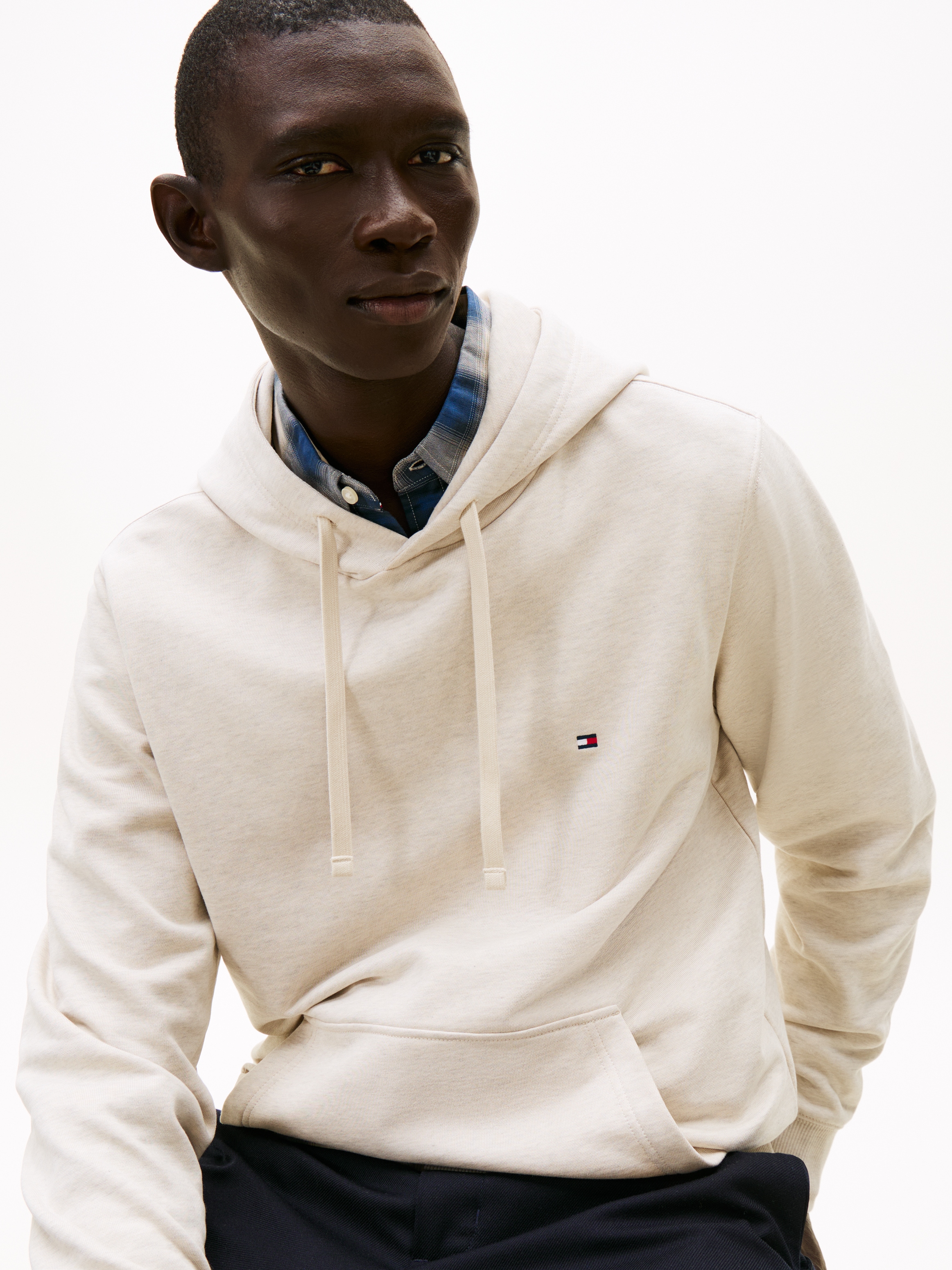 Tommy Hilfiger Hoodie »ESSENTIAL TERRY«, mit Tunnelzug und Flag-Stickerei
