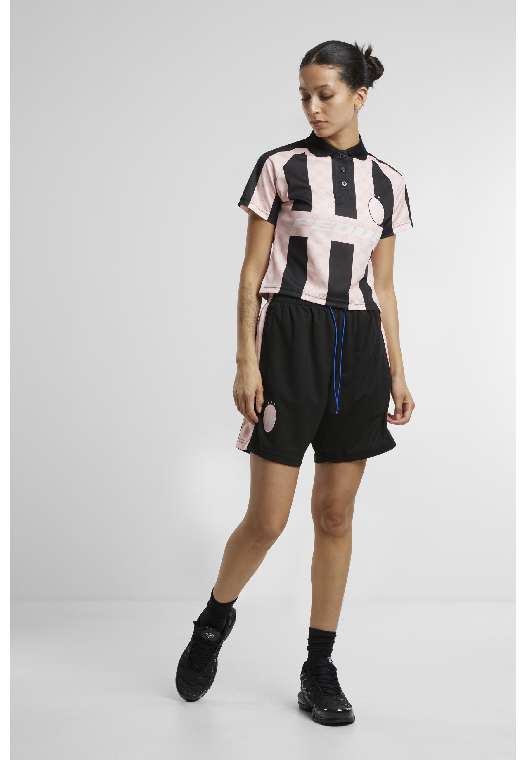 PEQUS Shorts »PEQUS PEQUS Football Logo Short«