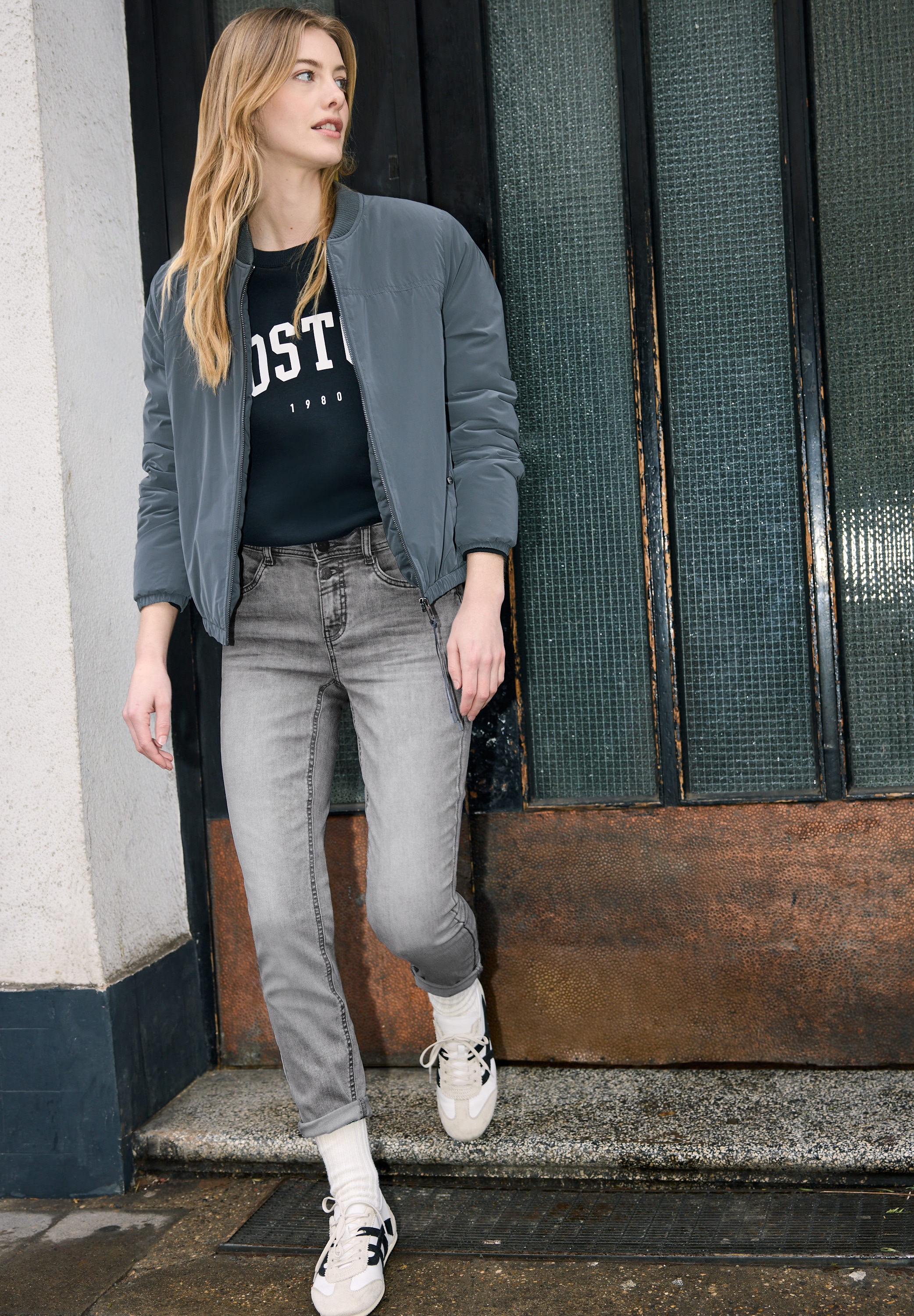 STREET ONE STUDIO Comfort-fit-Jeans Middle Waist