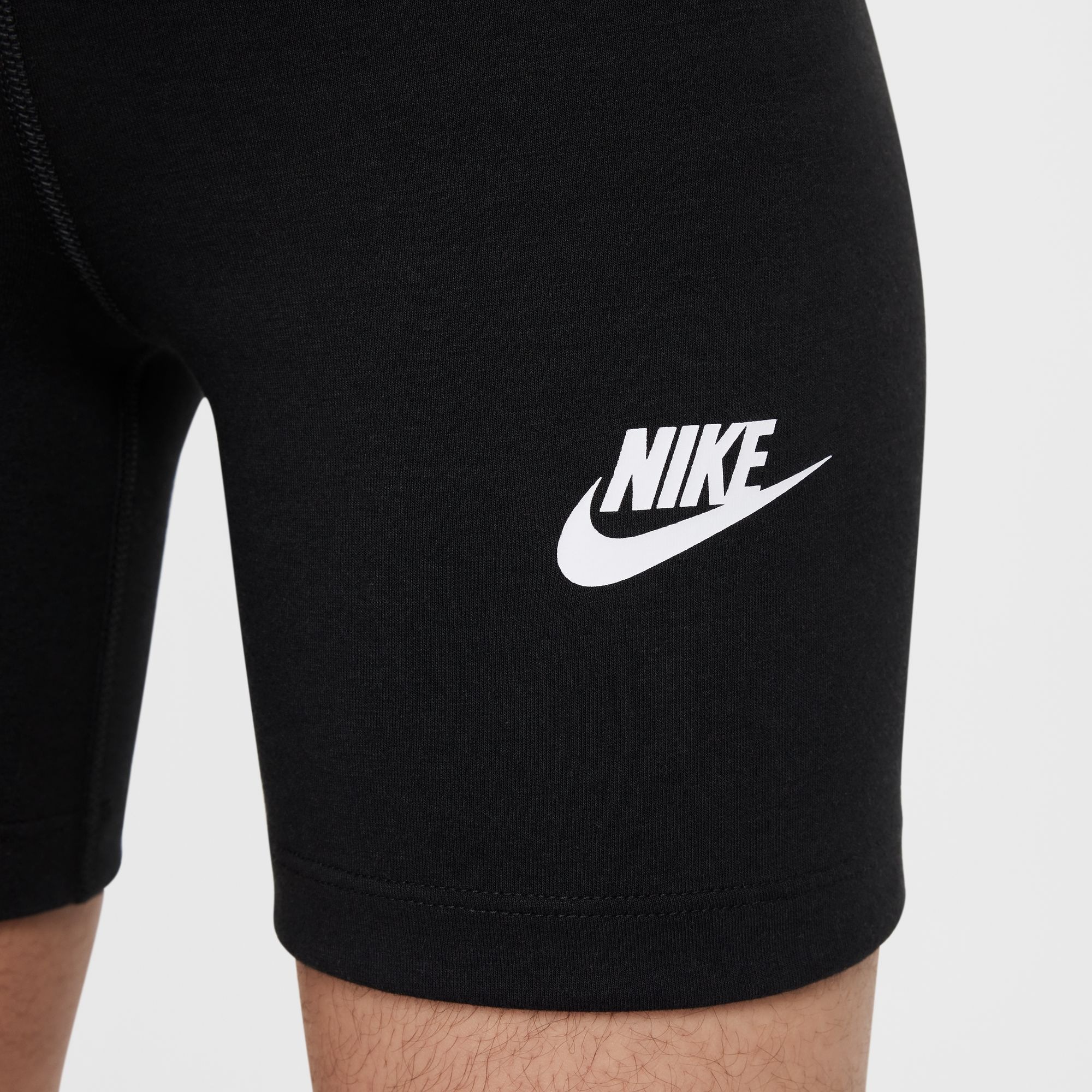 Nike Sportswear Shorts »G NSW CLSSC 5IN HR BIKE SHORT«