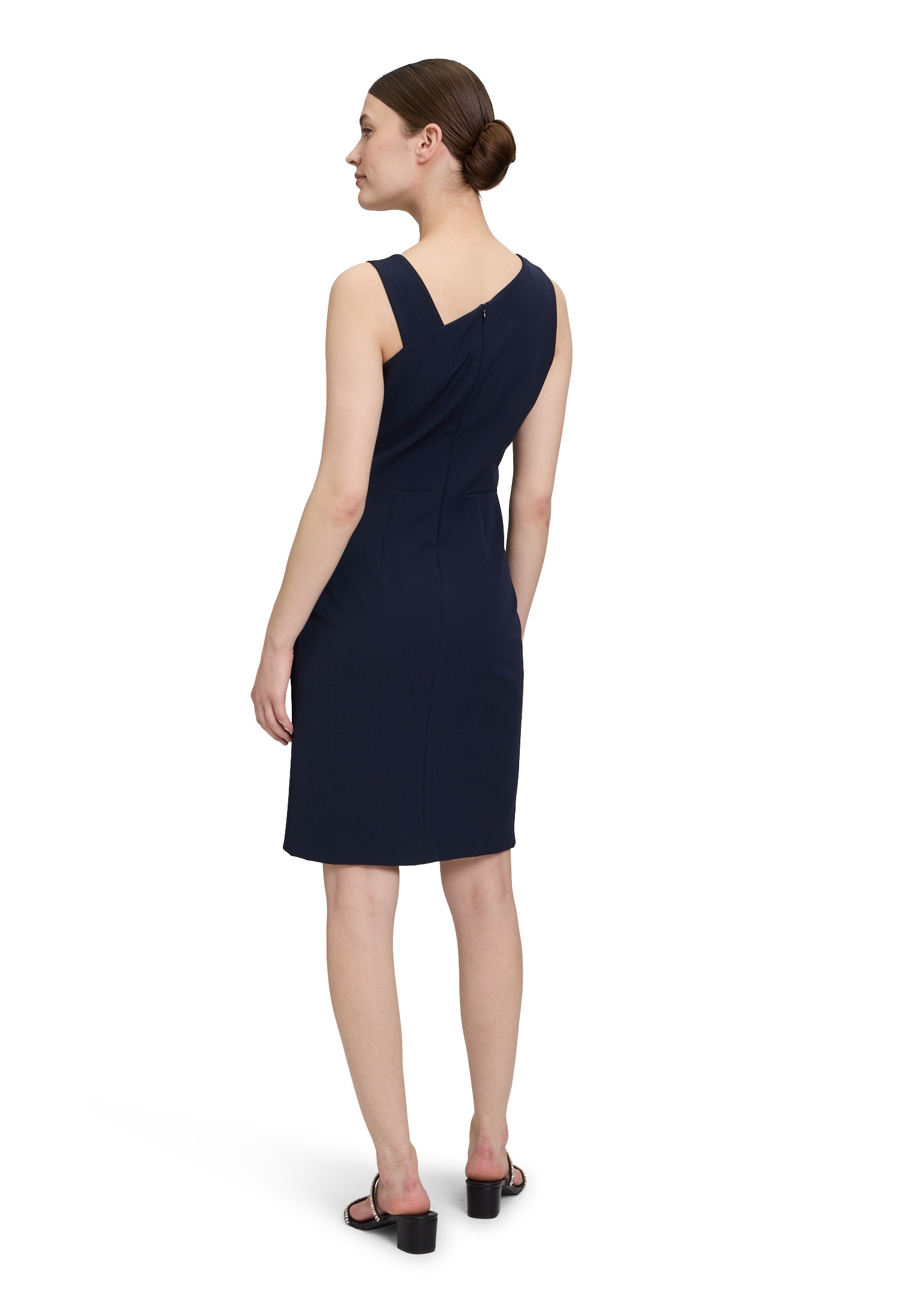 Vera Mont Cocktailkleid »Vera Mont Cocktailkleid ohne Arm«, Falten