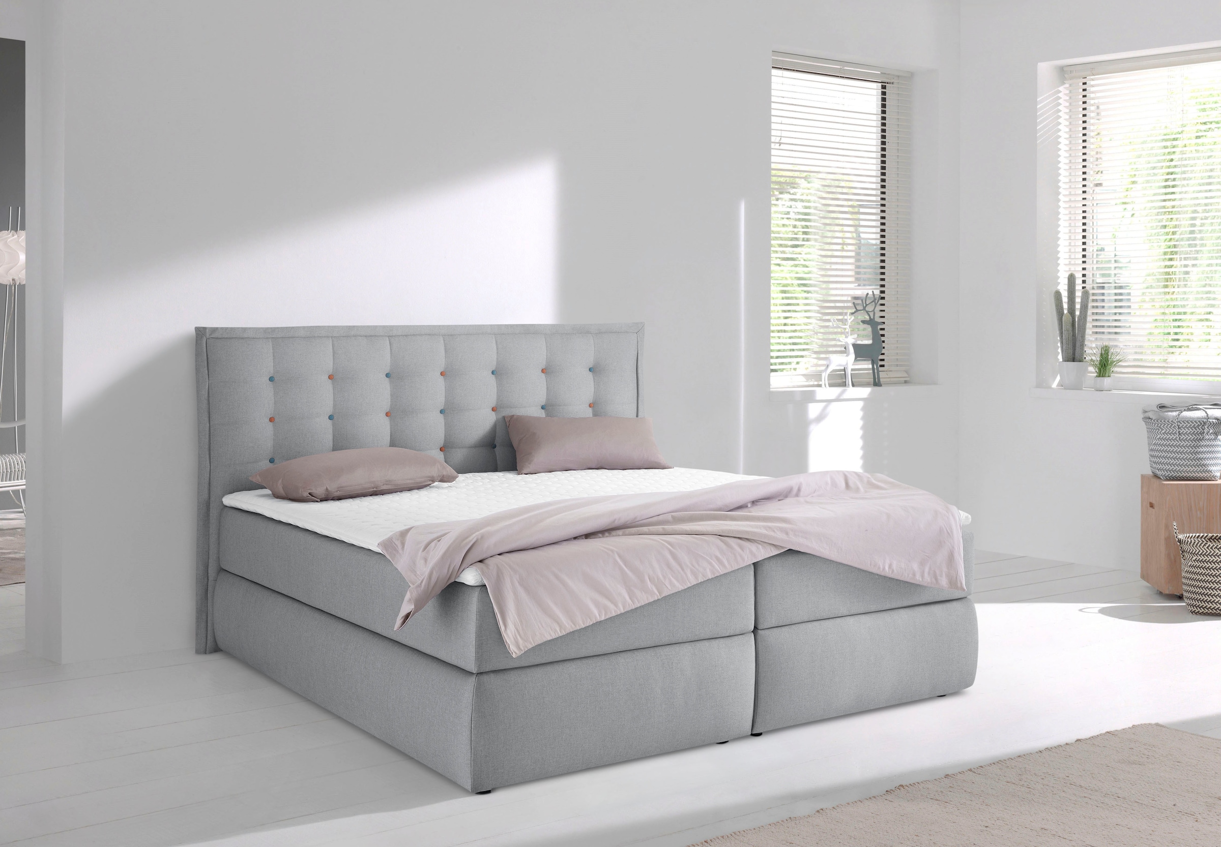 INOSIGN Boxspringbett "Sagres", Kopfteil mit 2farbiger Flatterbiese und zwe günstig online kaufen