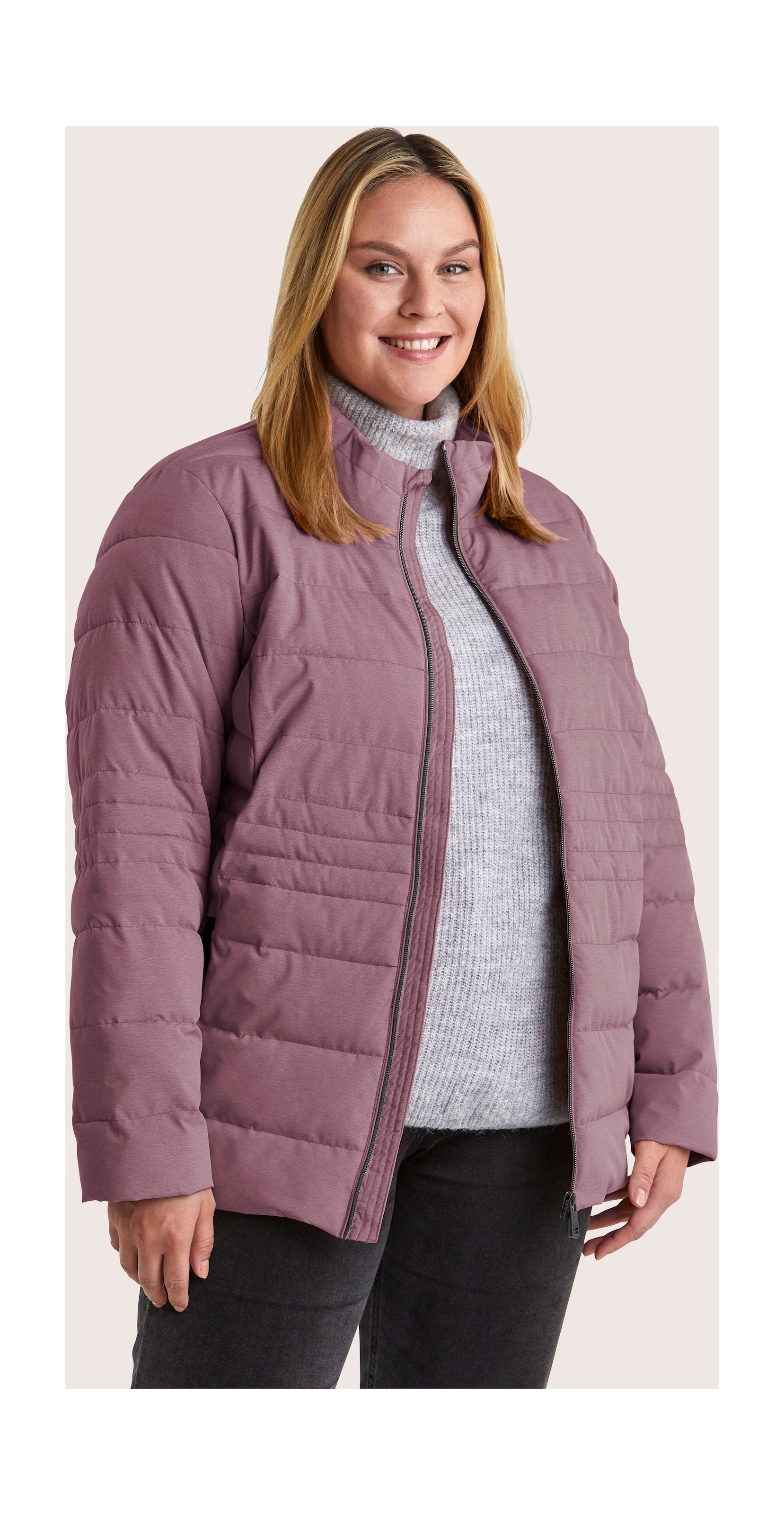 STOY Steppjacke »STW 20 WMN QLTD JCKT«, Leichte, warme Damenjacke von STOY, atmungsaktiv, wasserabweisend