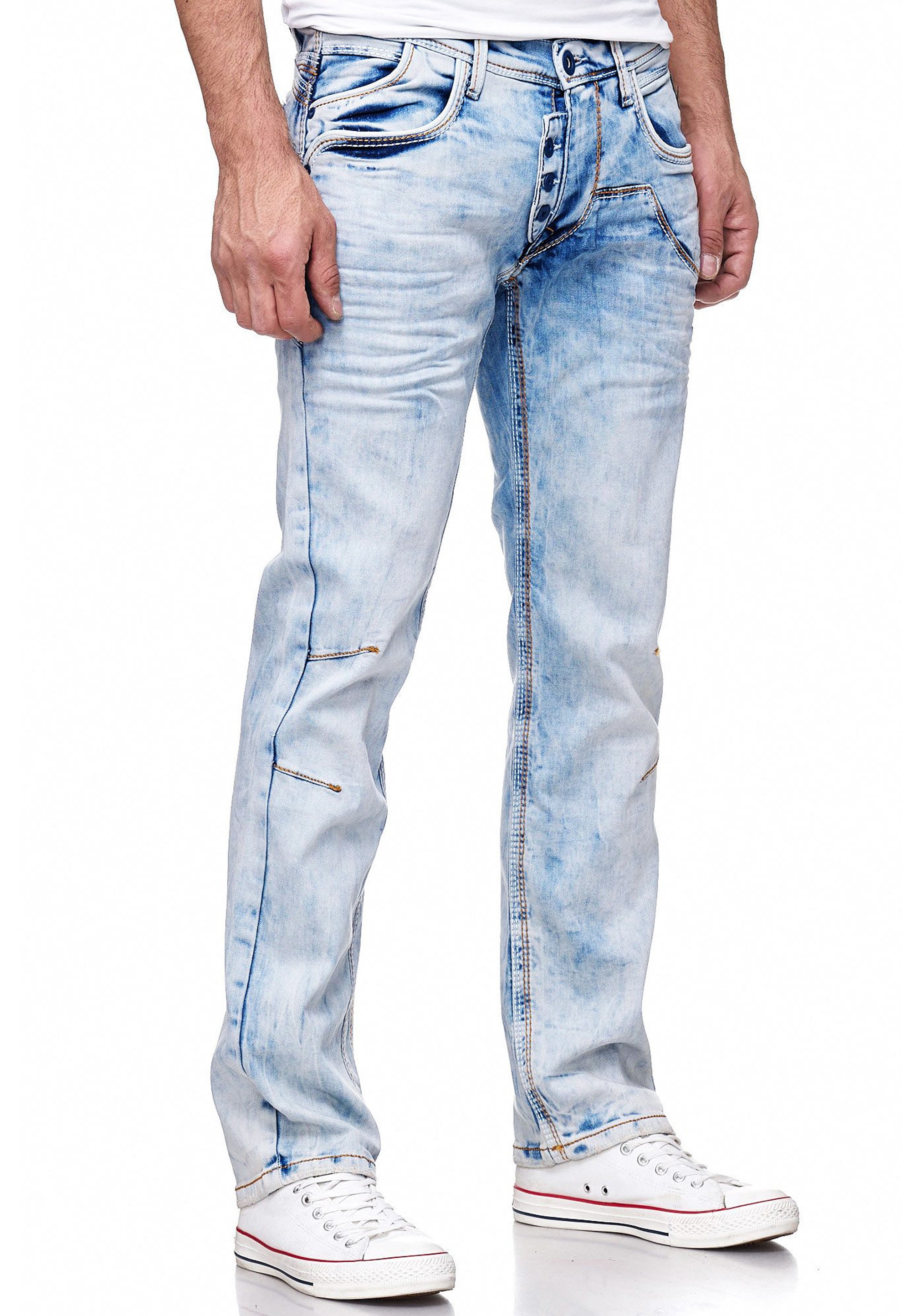 Rusty Neal Straight-Jeans, im außergewöhnlichen Design