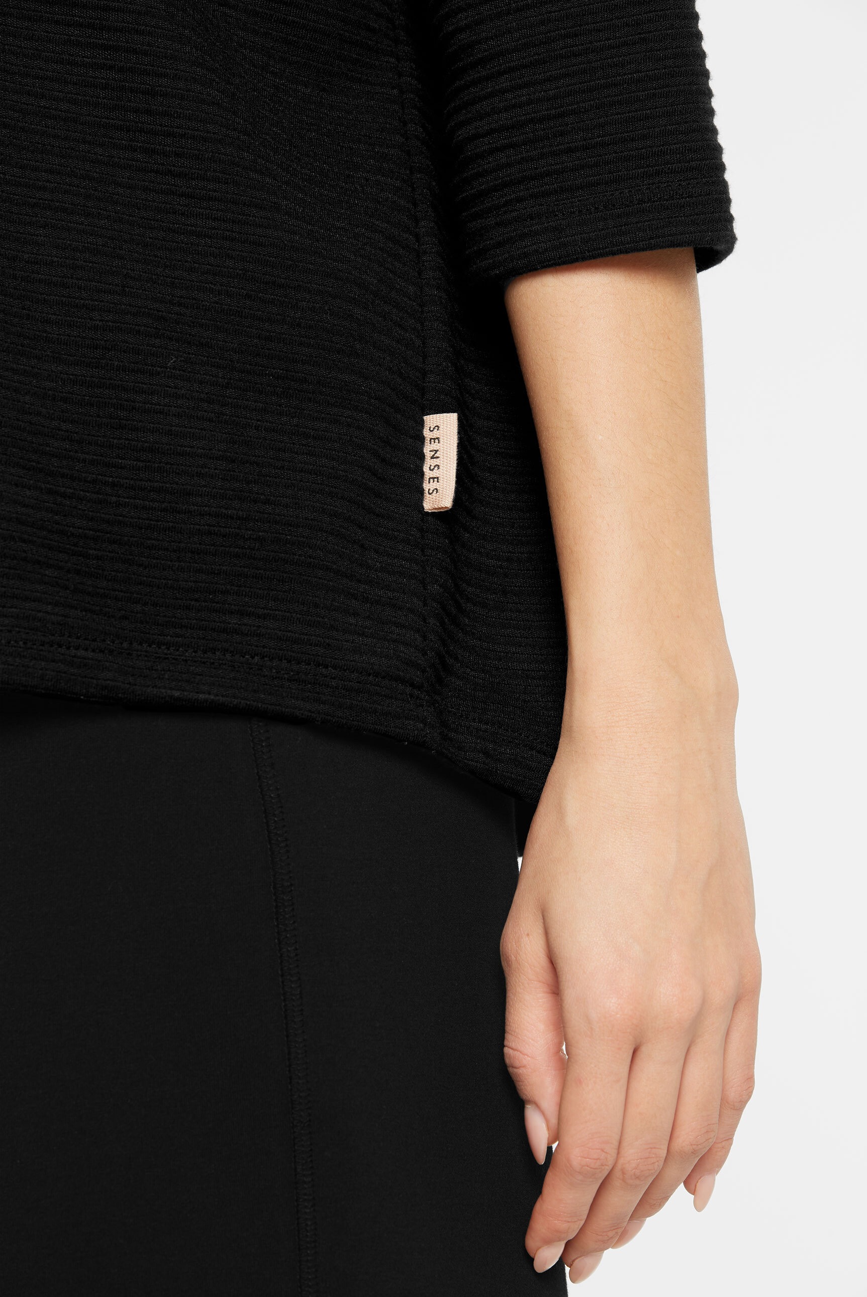 SENSES.THE LABEL Kapuzensweatshirt, mit überschnittenen Schultern