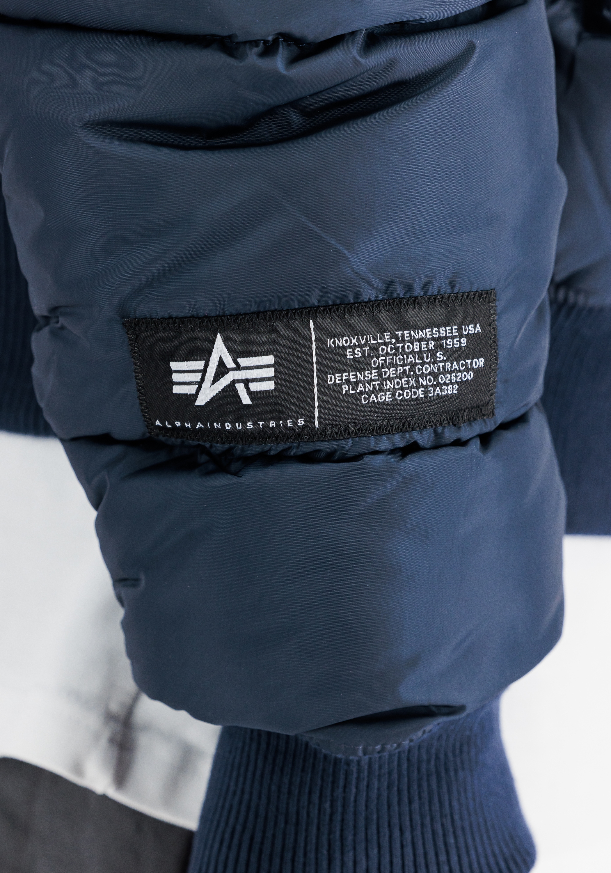Alpha Industries Bomberjacke »MA-1 Logo Puffer«