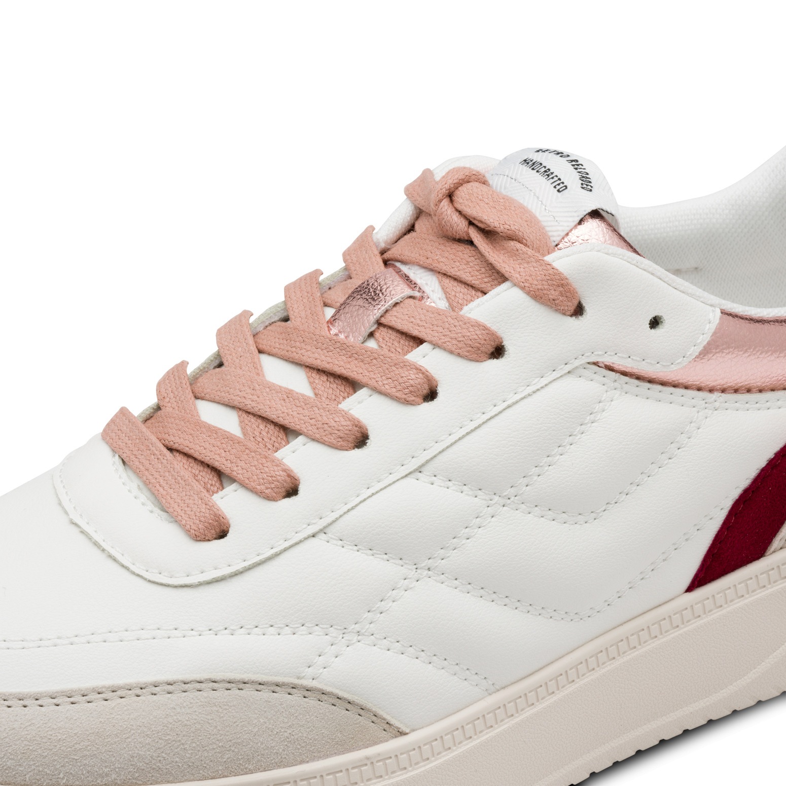 Tamaris Plateausneaker, Freizeitschuh, Halbschuh, Schnürschuh mit trendiger Ziersteppung