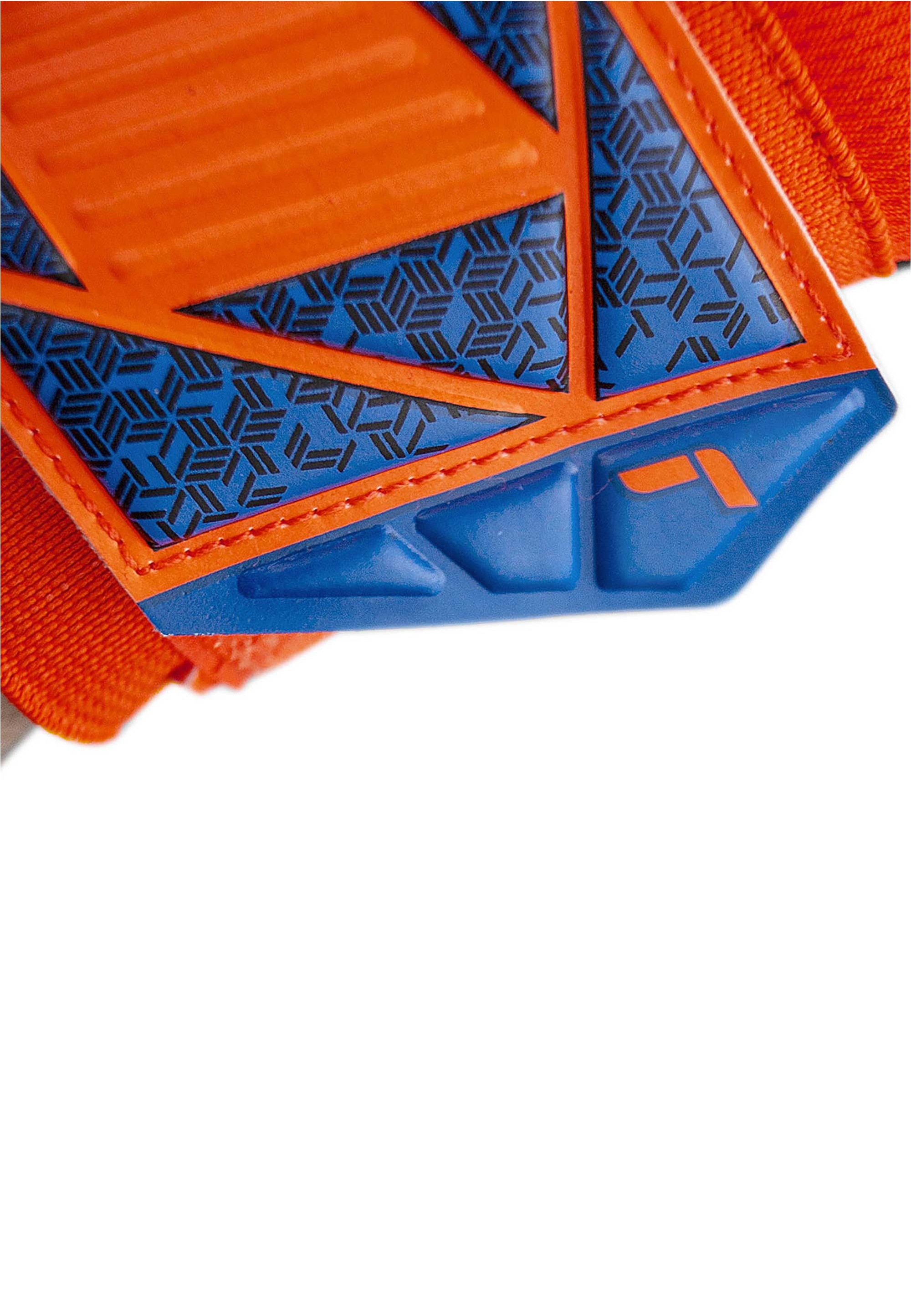Reusch Torwarthandschuhe »Attrakt Silver NC«, mit Negative Cut