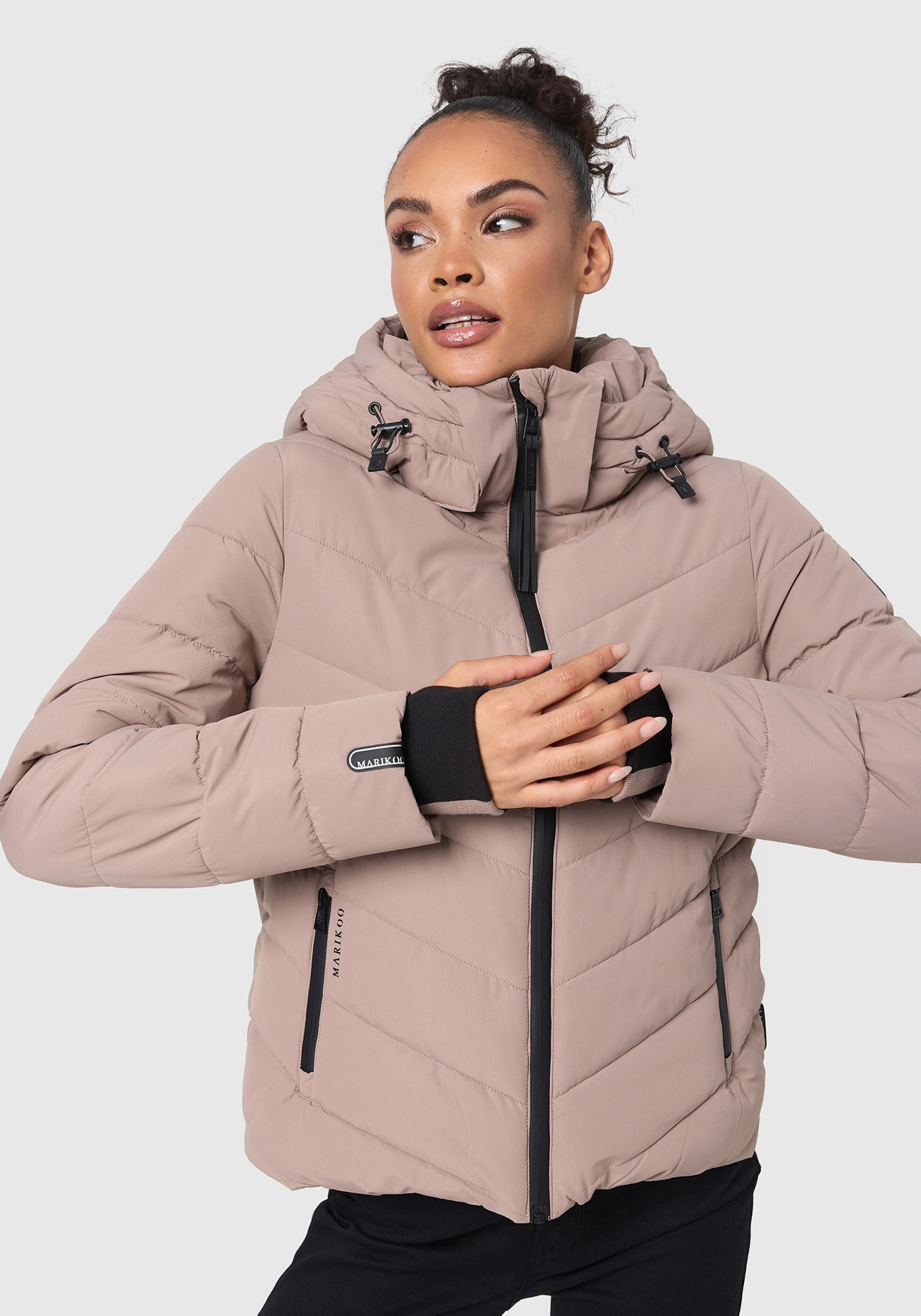 Marikoo Winterjacke »Samuiaa XVI«, mit Kapuze