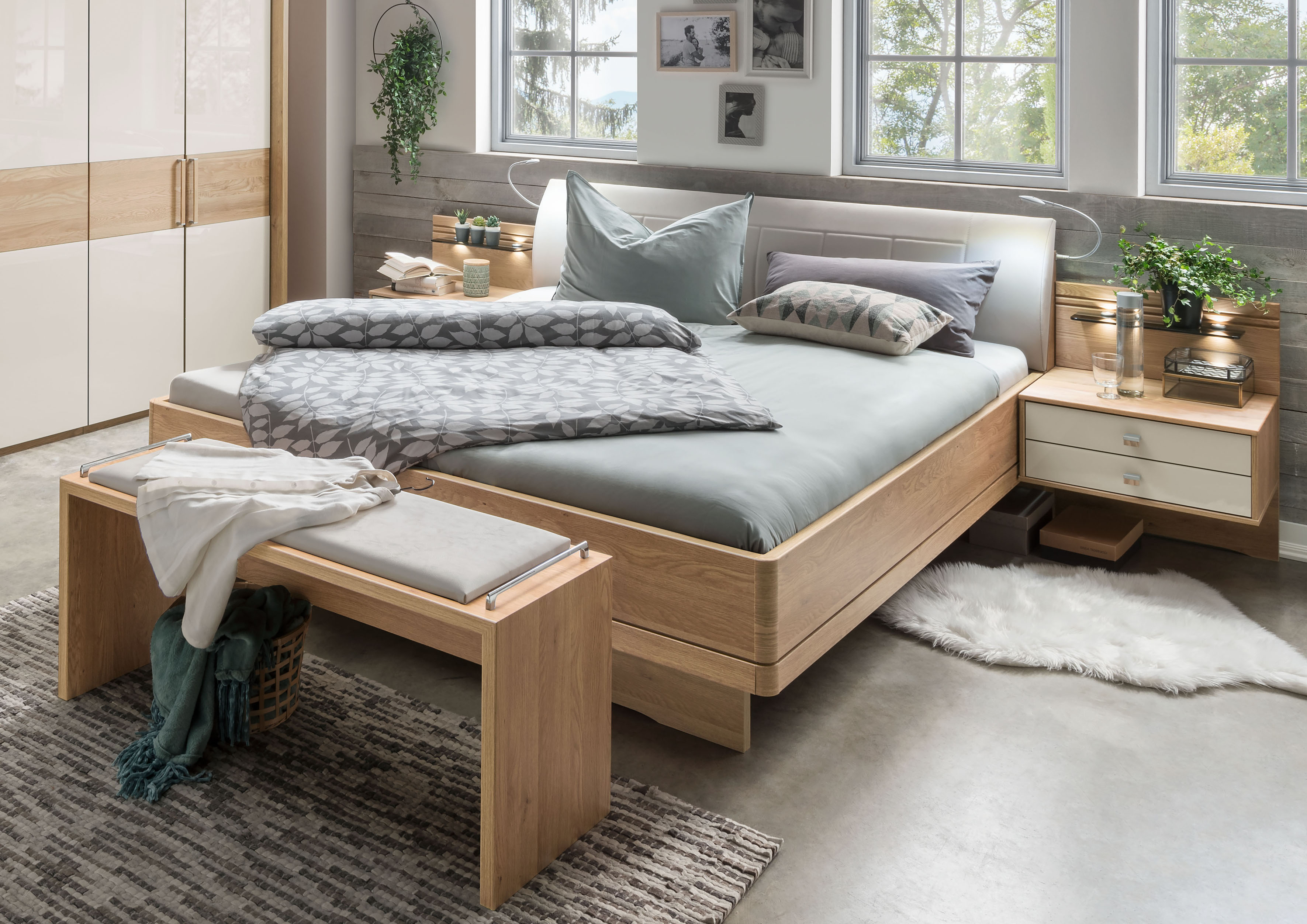 WIEMANN 1100000002199 "Kiruna, Bettgestell, Bettrahmen, Eiche Nachbildung, Polsterkopfteil" 4-fache Liegehöhenverstellung, MADE IN GERMANY, Polsterkopfteil aus Kunstleder, verschiedene Größen, in Komforthöhe