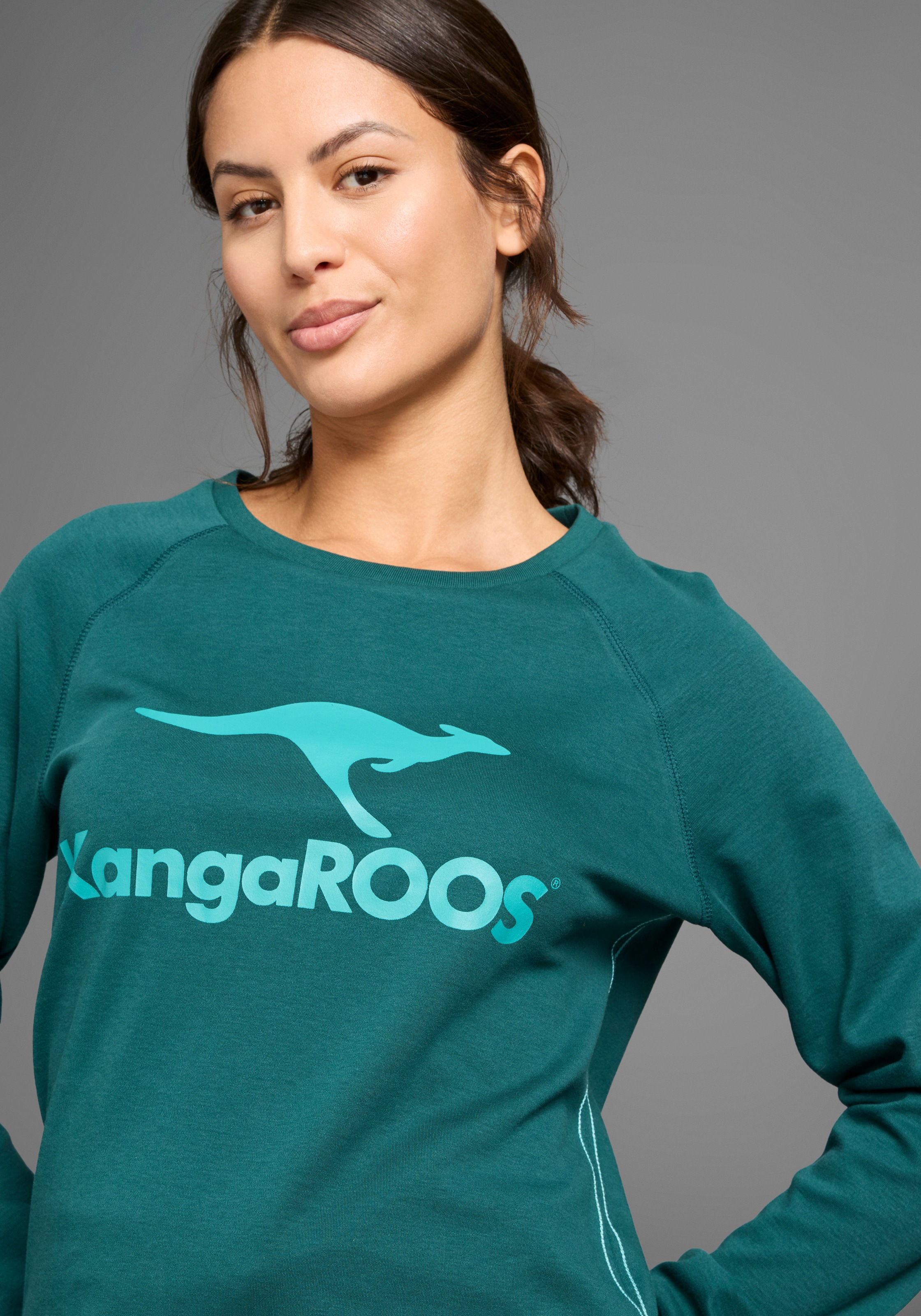 KangaROOS Sweatshirt, Langarm, figurumspielender Schnitt, mit Print, Rundha günstig online kaufen