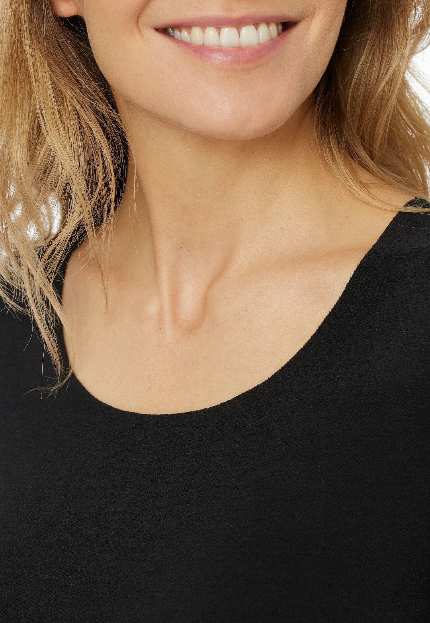 Schiesser Langarmshirt »"Invisible Soft Warming"«, mit offen geschnittenen Kanten und flachen Nähte