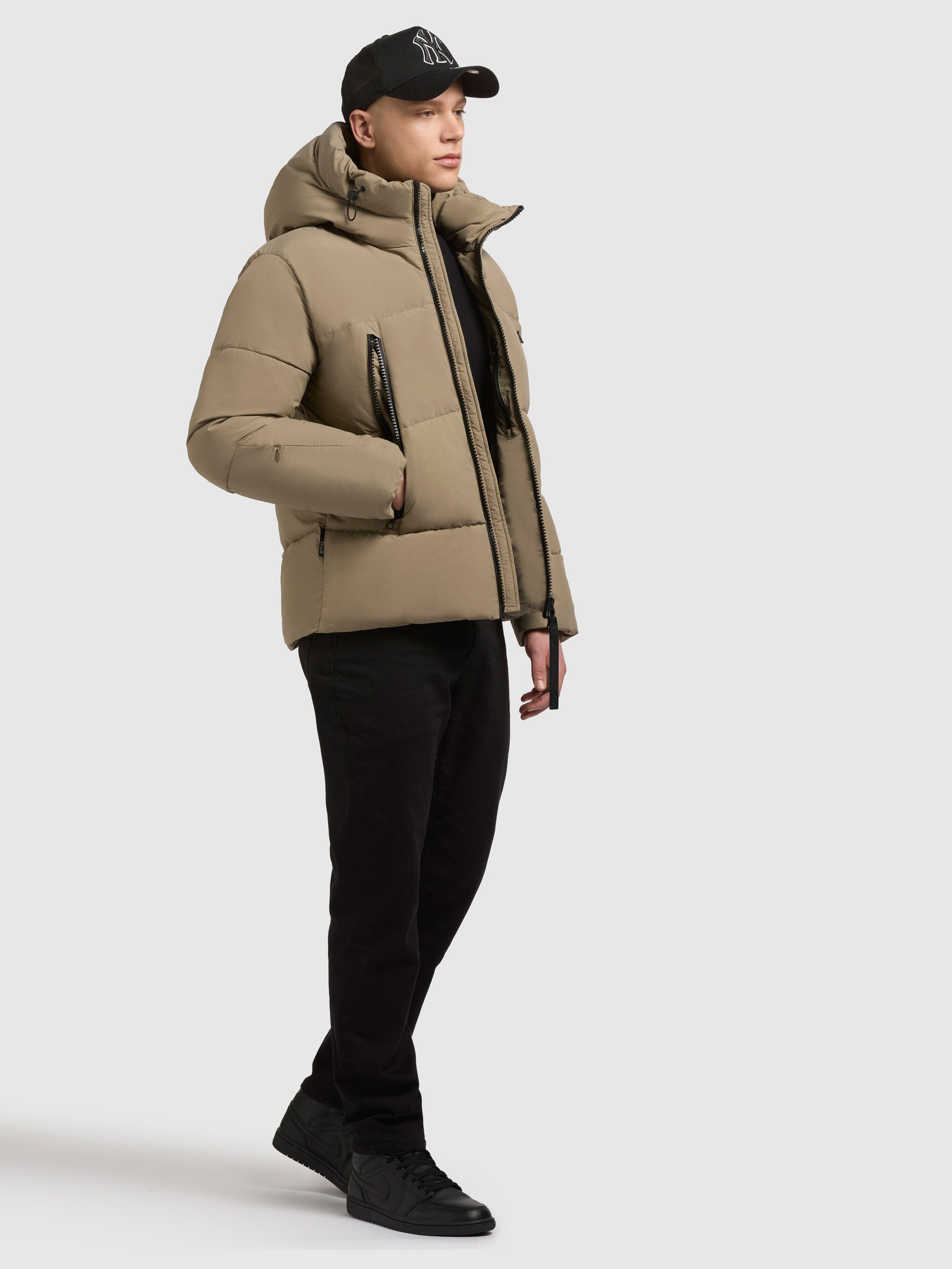 khujo Steppjacke »GASTON« mit Kapuze