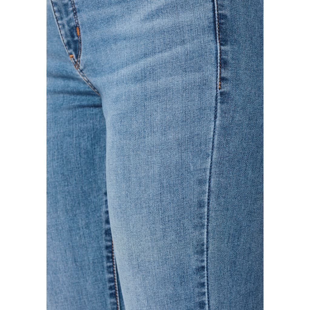 Levi's® Röhrenjeans »312 Shaping Slim«