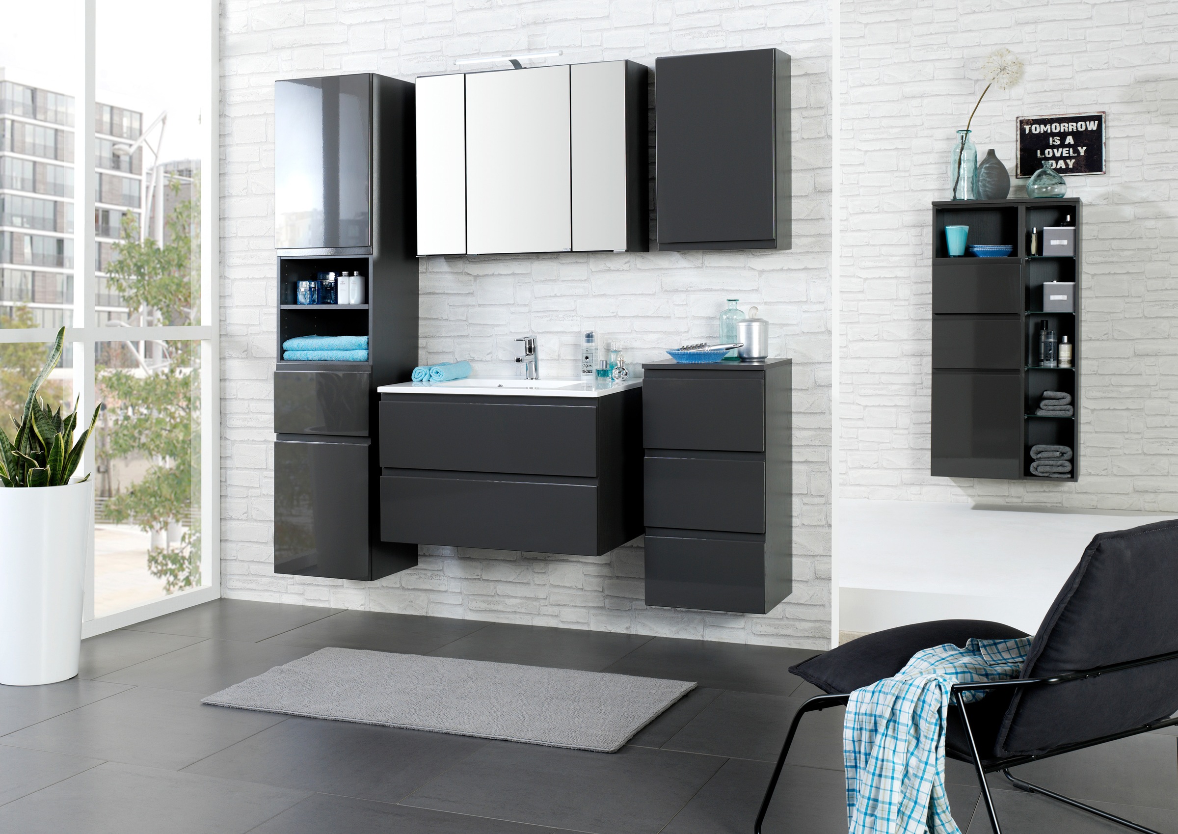welltime Hochschrank »Cardiff«, Breite 40 cm, mit Softclose-Funktion