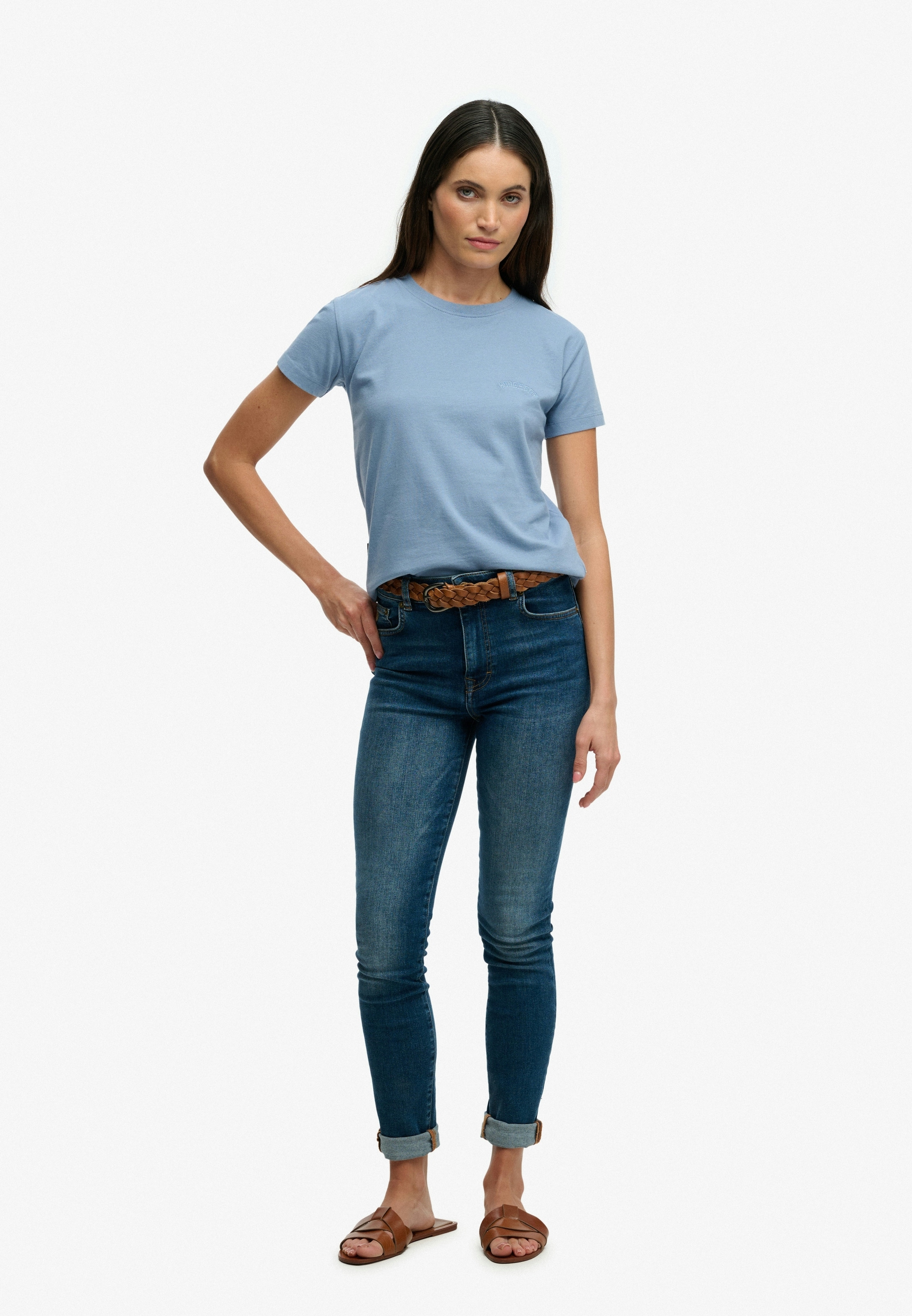 Superdry Kurzarmshirt »SU-ESSENTIAL LOGO 90'S T SHIRT« angenehmes Tragegefühl durch besonders weiche Haptik