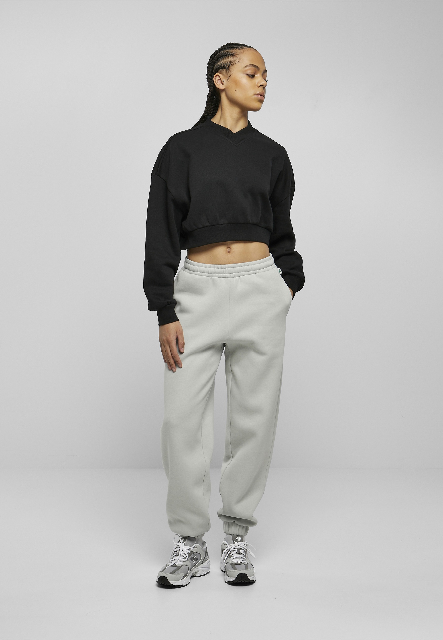 URBAN CLASSICS Sweater »Urban Classics Damen Ladies Cropped V-Neck«
