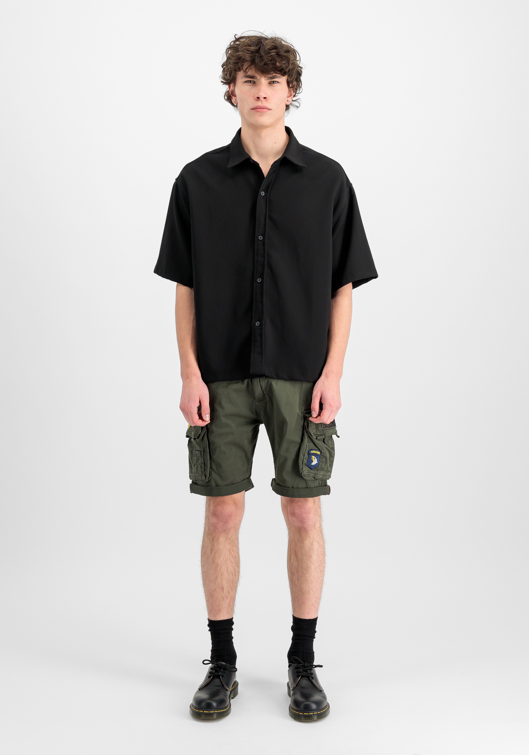 Thumbnail - Alpha Industries Shorts "Crew Short Patch"