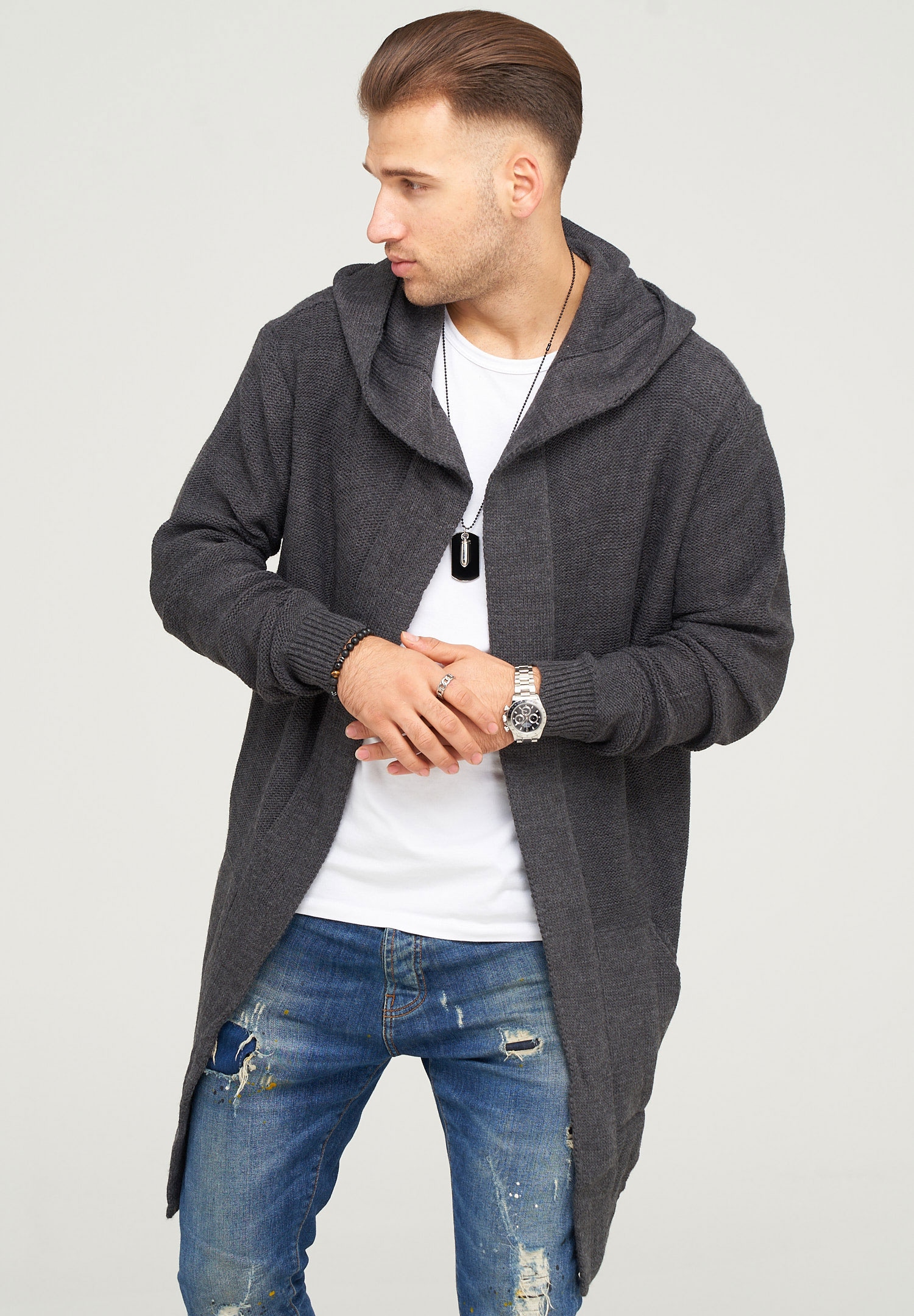 behype Strickjacke "JAROMIR", mit kuscheliger Kapuze