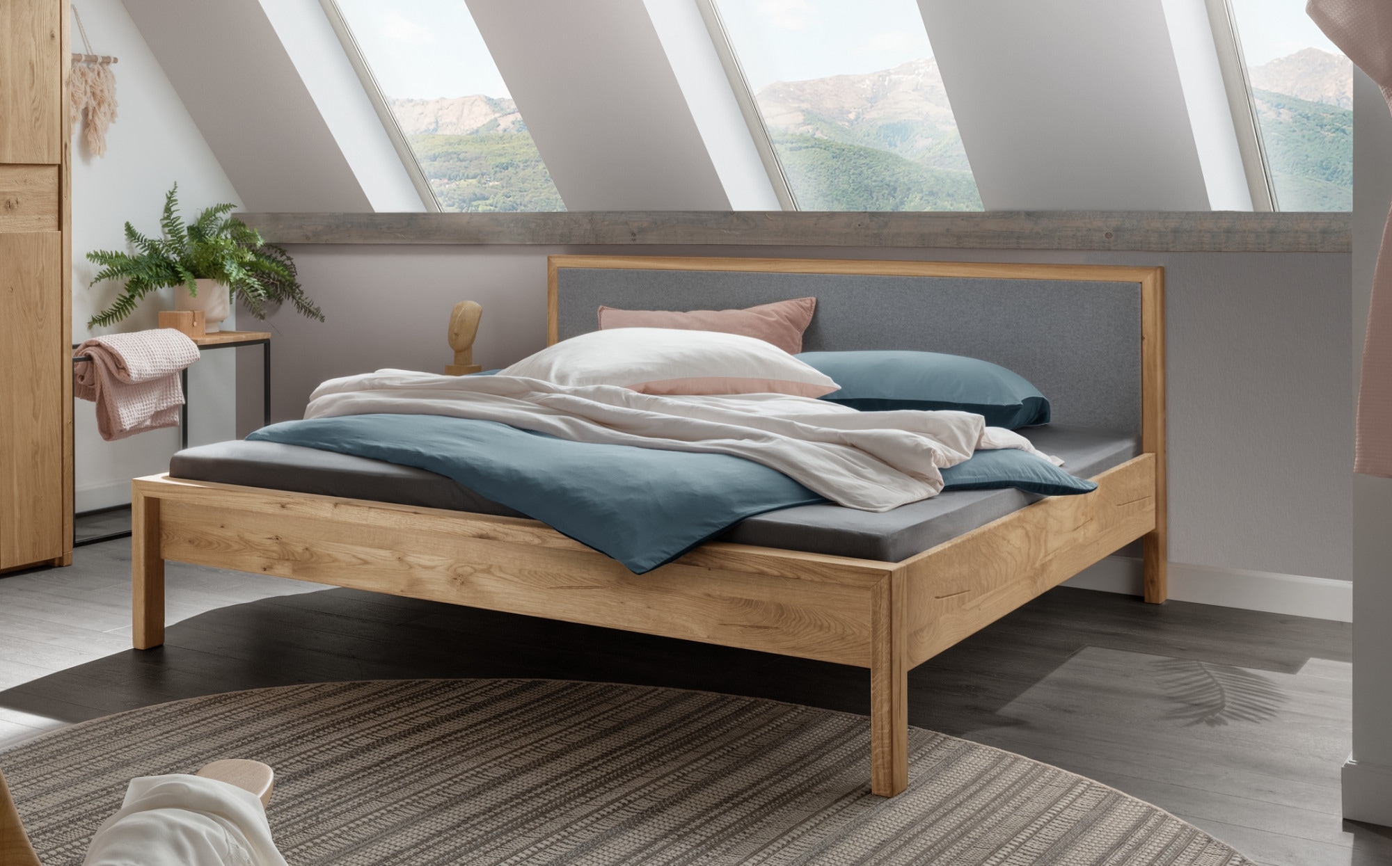 Home affaire Massivholzbett "Huven Doppelbett, Holzbett, hohe Belastbarkeit günstig online kaufen