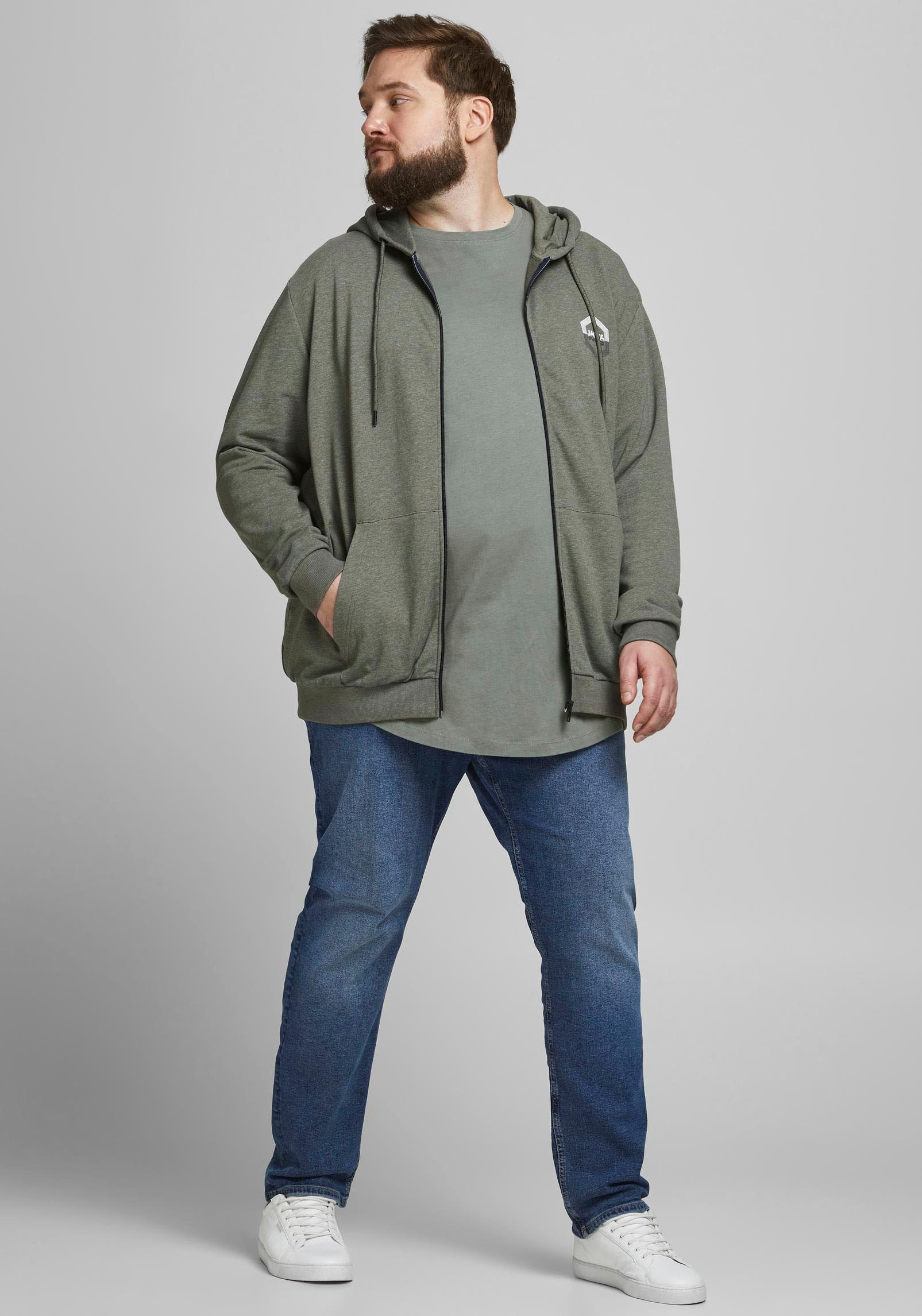 Jack & Jones PlusSize T-Shirt "NOA TEE" mit abgerundetem Saum, bis Größe 6X günstig online kaufen
