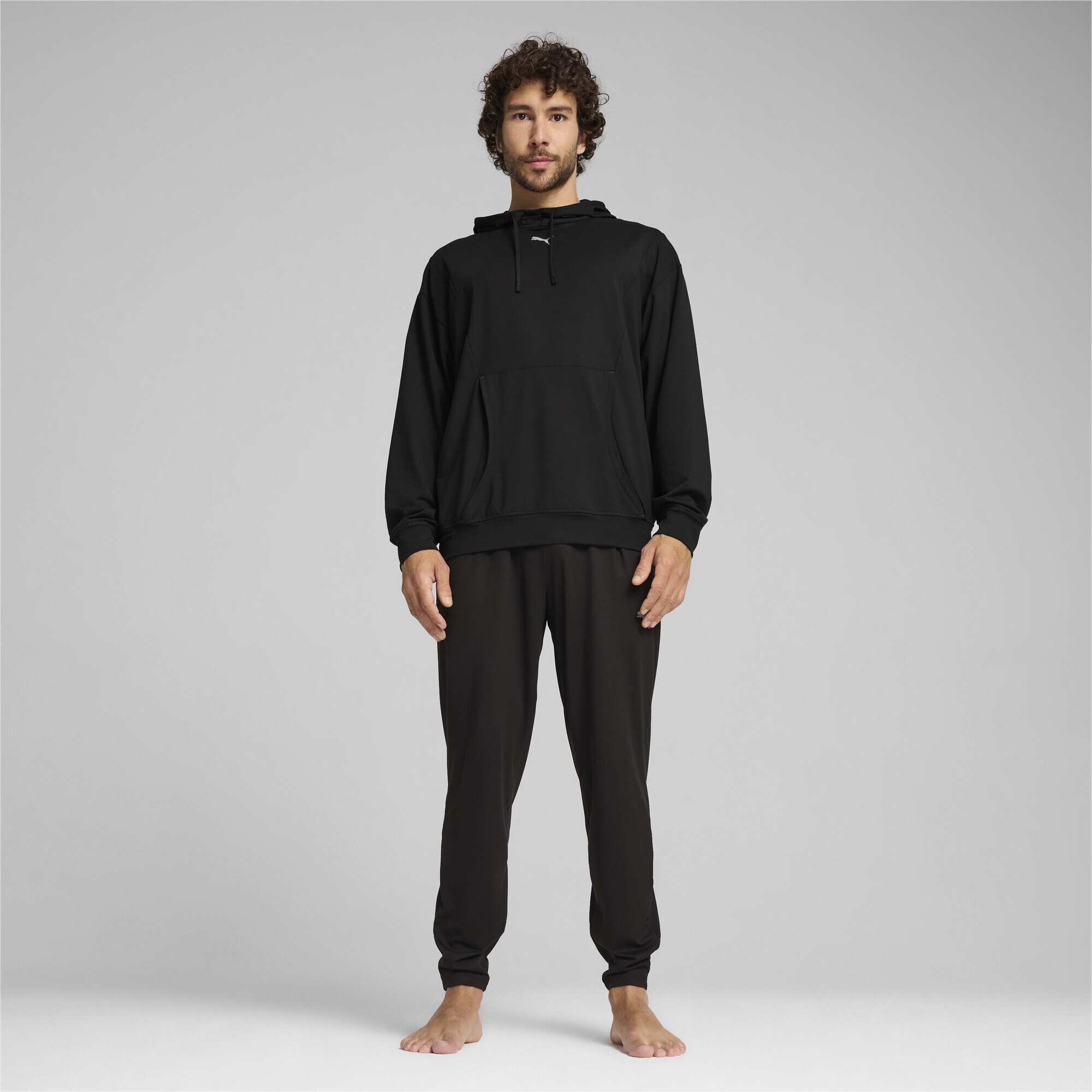 PUMA Yogahose »STUDIO FOUNDATION Tapered-Hose Herren«