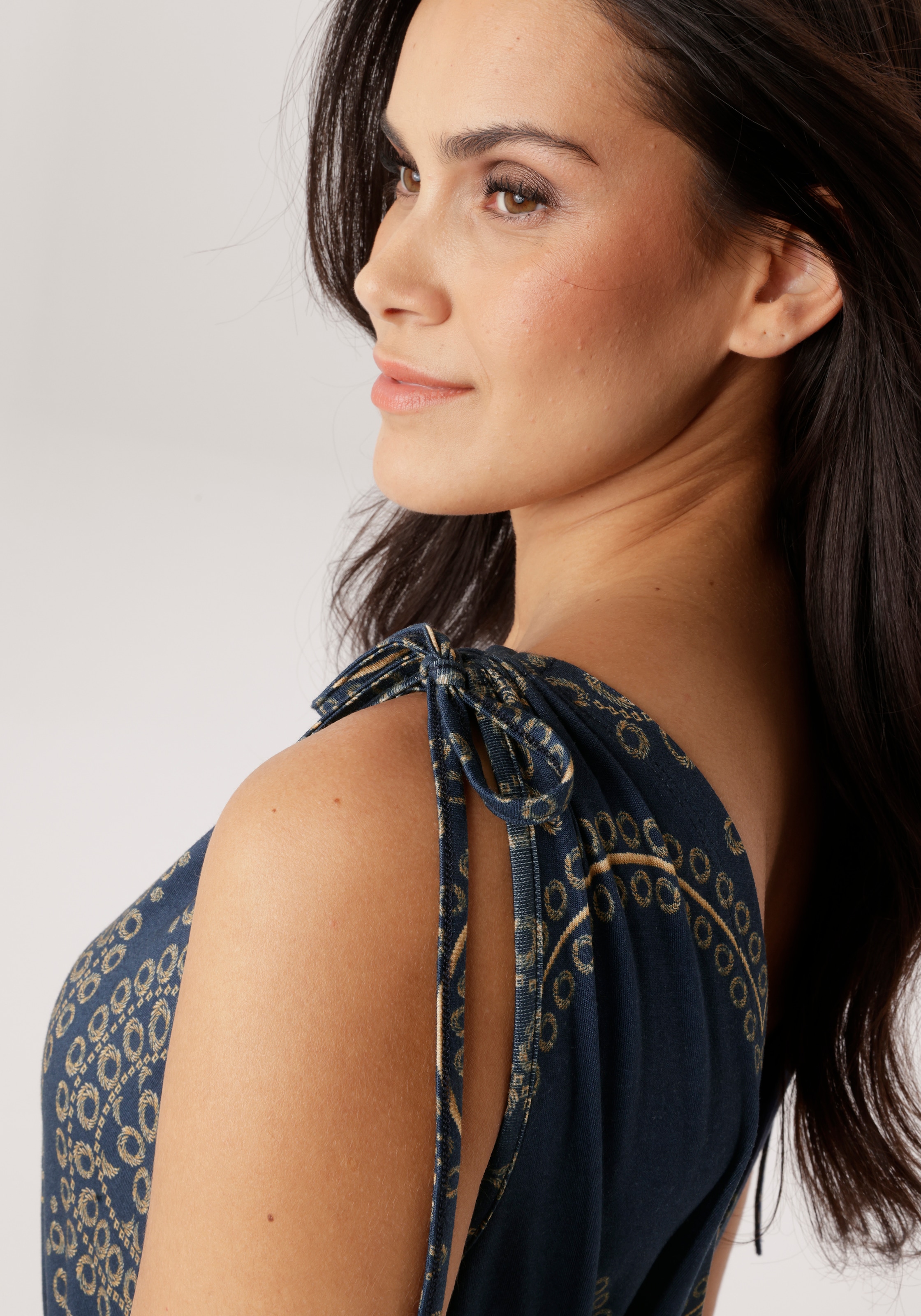 Aniston SELECTED Sommerkleid mit breiten Trägern zum Raffen - NEUE KOLLEKTION