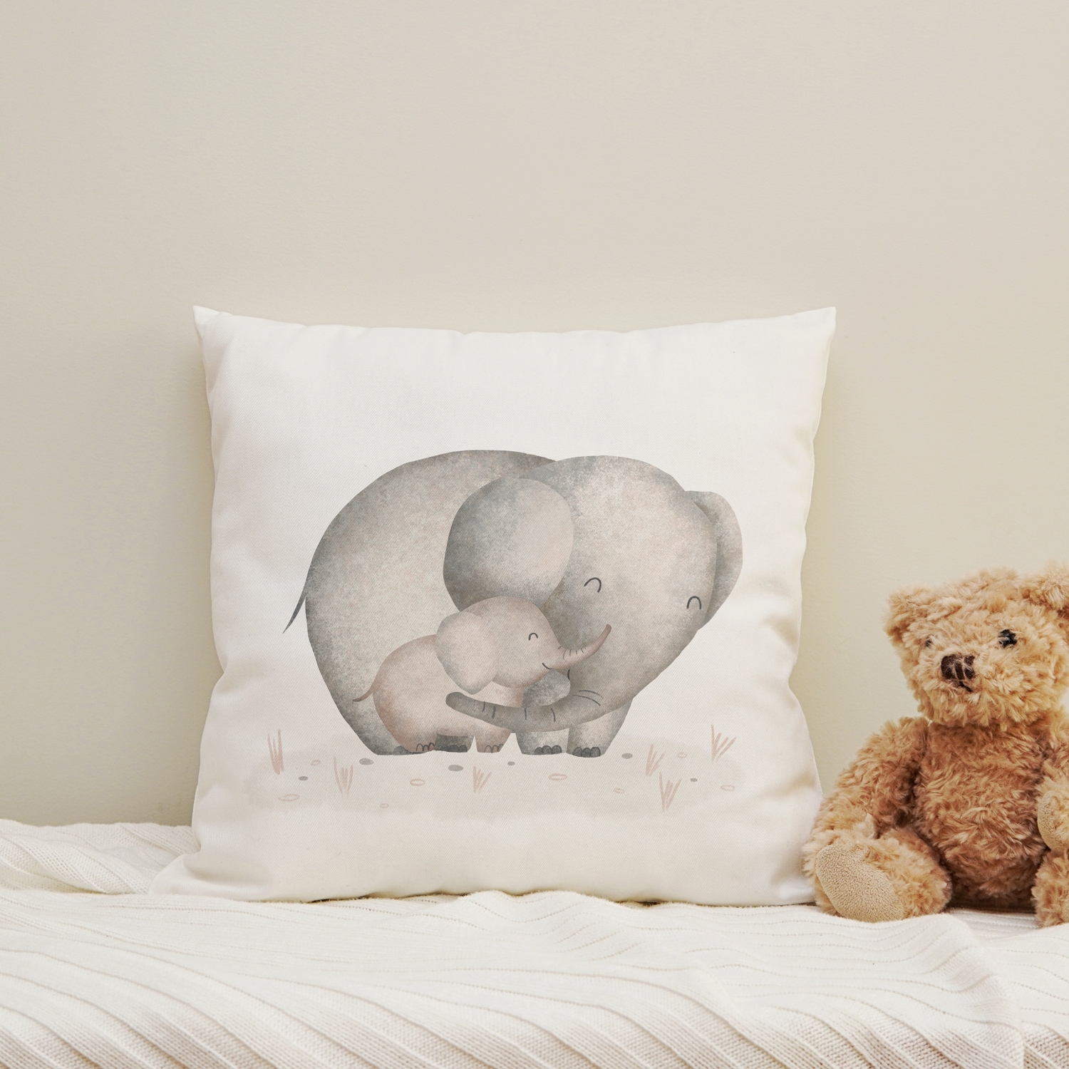 queence Dekokissen "Großer Elefant & kleiner Elefant" Kissenhülle mit HD Premium Druck, geruchsneutral, 40x40cm