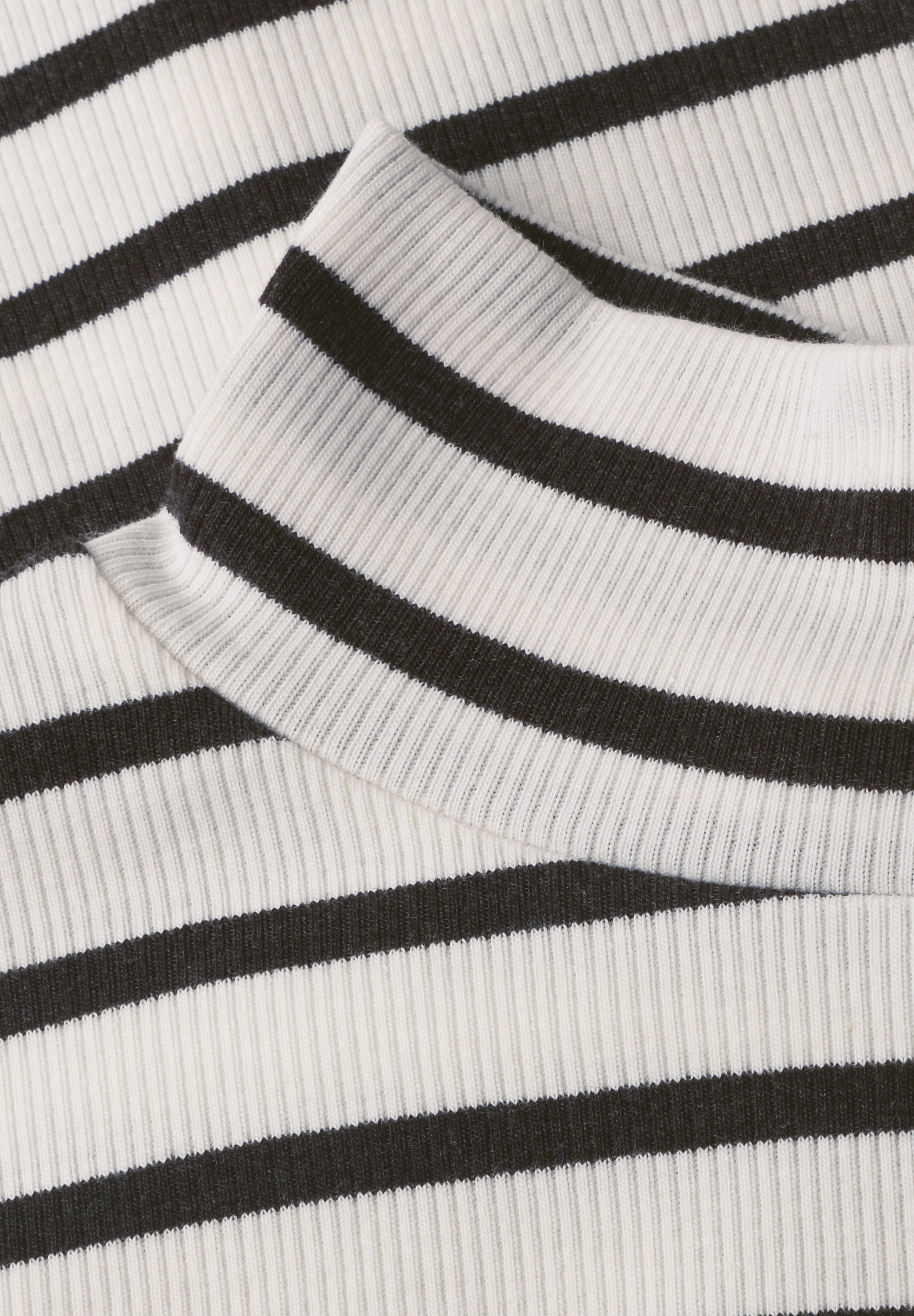 STREET ONE Kurzarmshirt Sommershirt im Streifen-Look / Turtelneck
