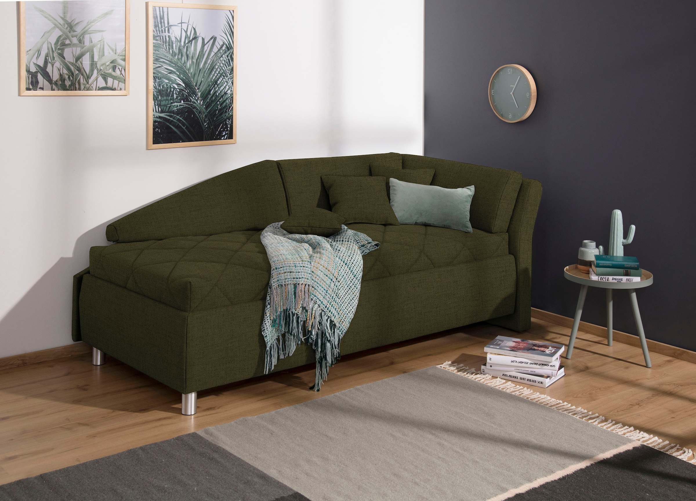 alina Schlafsofa »Lindsay«, Bettkasten, Zierkissen-Set aus: 2 Stk. 40x40cm, 1 Stk. 30x30cm