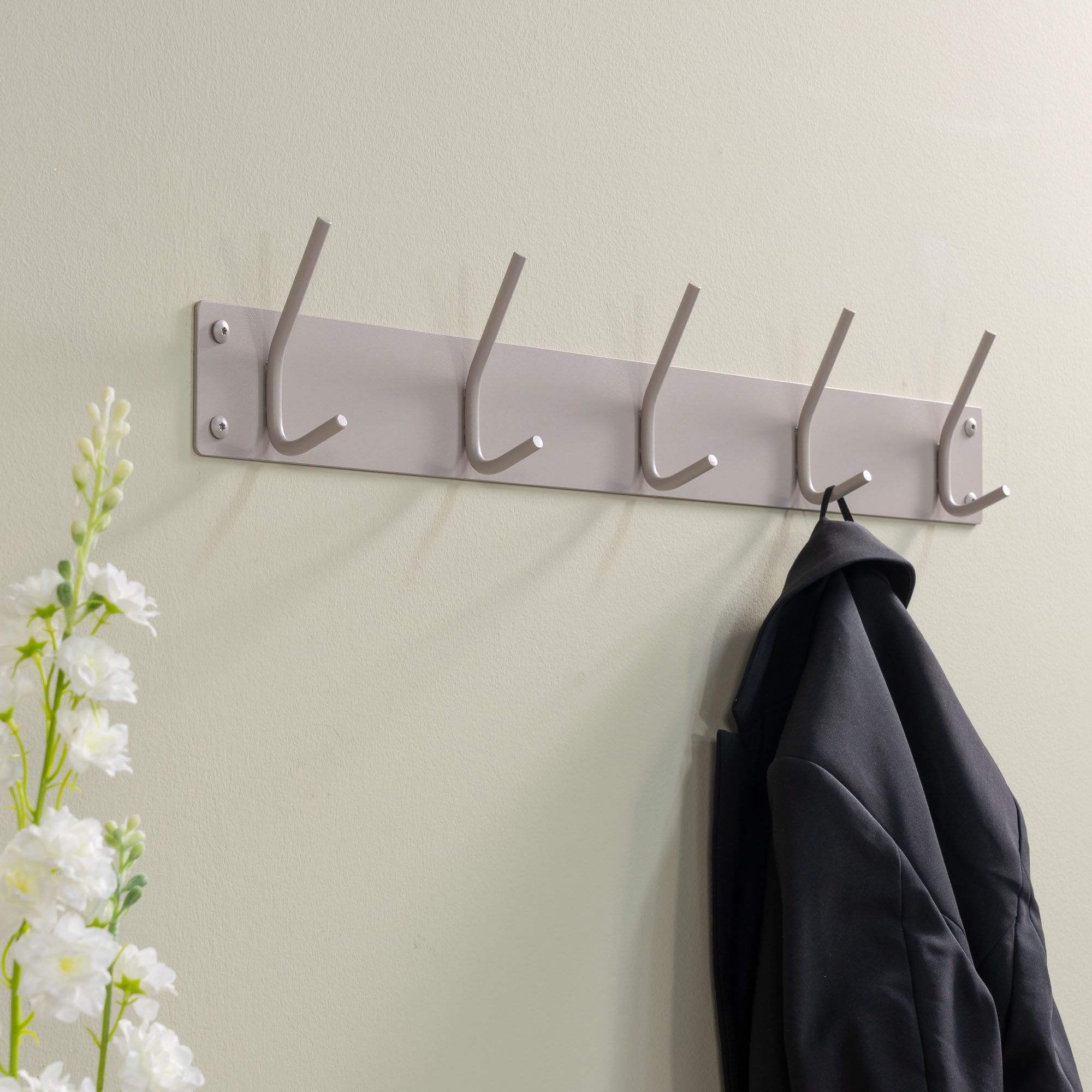 Spinder Design Garderobenhaken Metall, Zeitloses Design, 5 Haken, Breite 70 cm