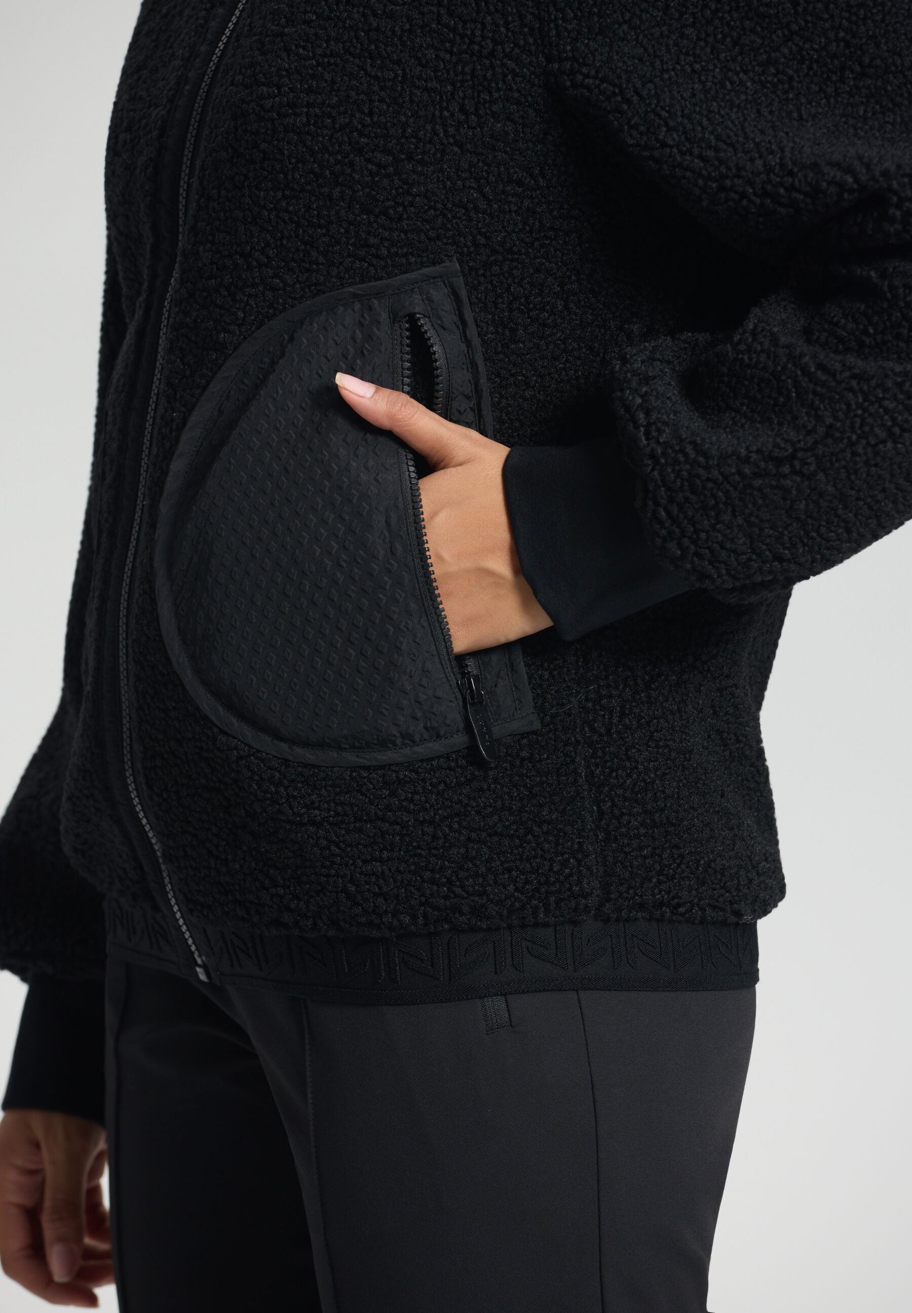 Luhta Outdoorjacke »Luhta Midlayer Iskoinen«