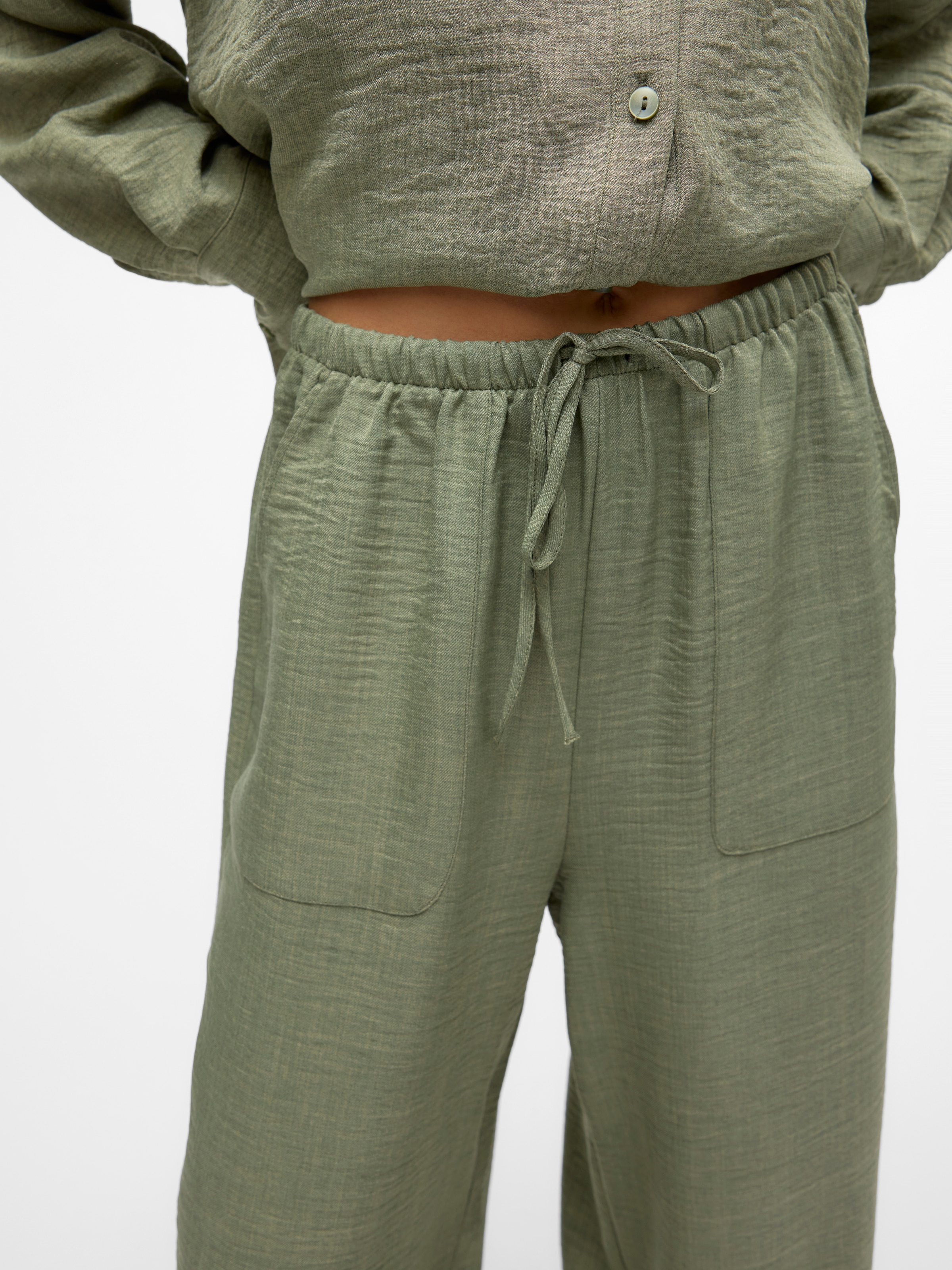 Vero Moda Schlupfhose »VMMELANEY HW LOOSE PANT WVN GA NOOS«, Sommerhose