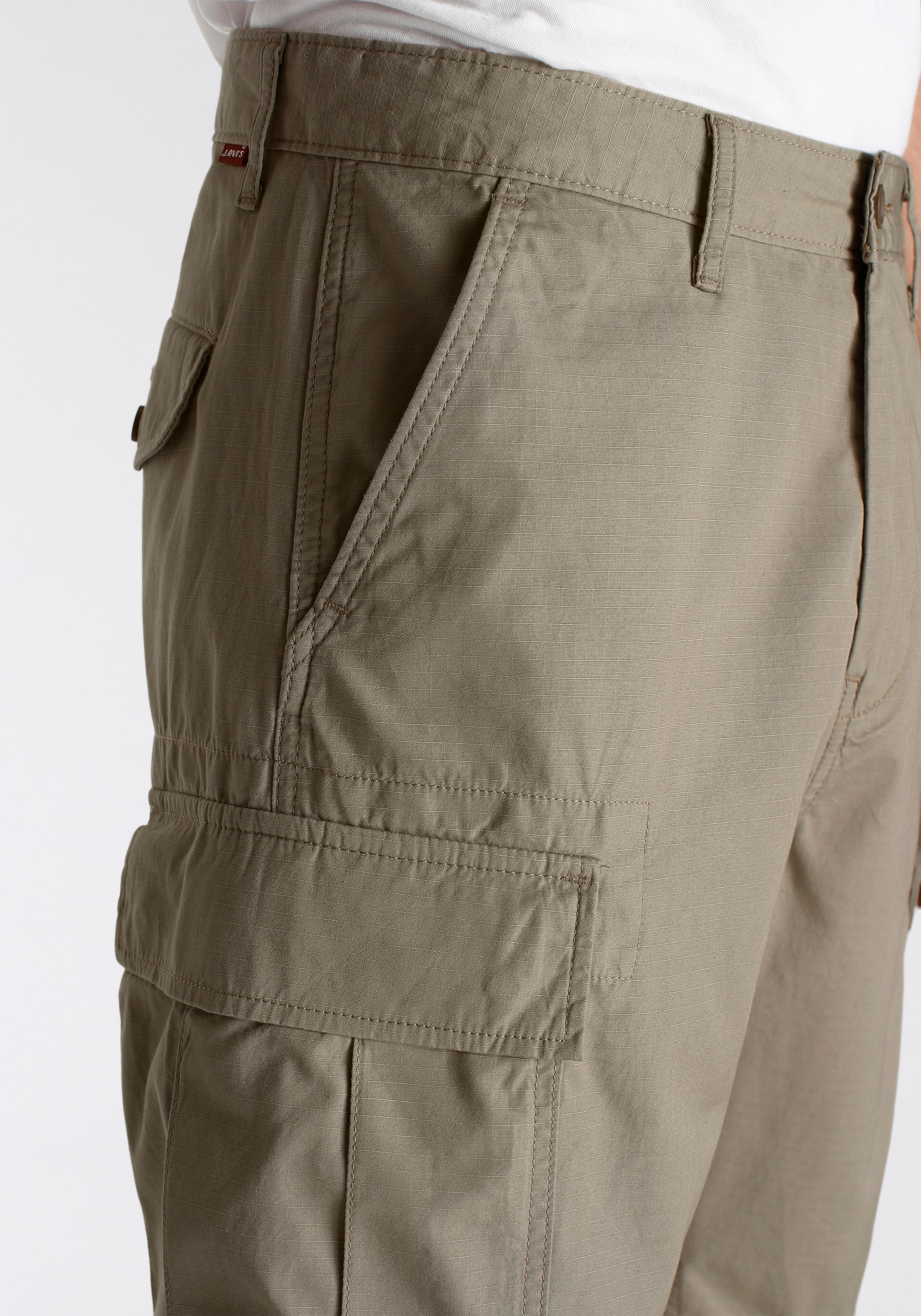 Levi's® Cargoshorts »CARRIER CARGO SHORT«, Sommerhose
