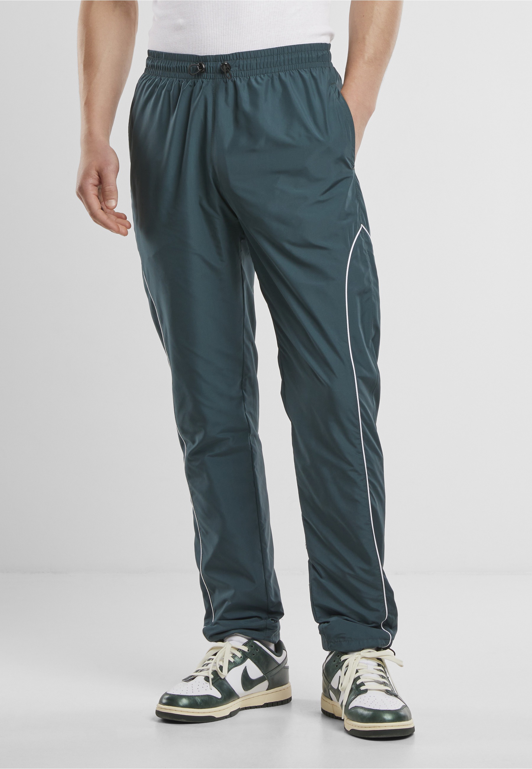 Thumbnail - URBAN CLASSICS Jogginghose "Urban Classics Piped Panel Trackpants"
