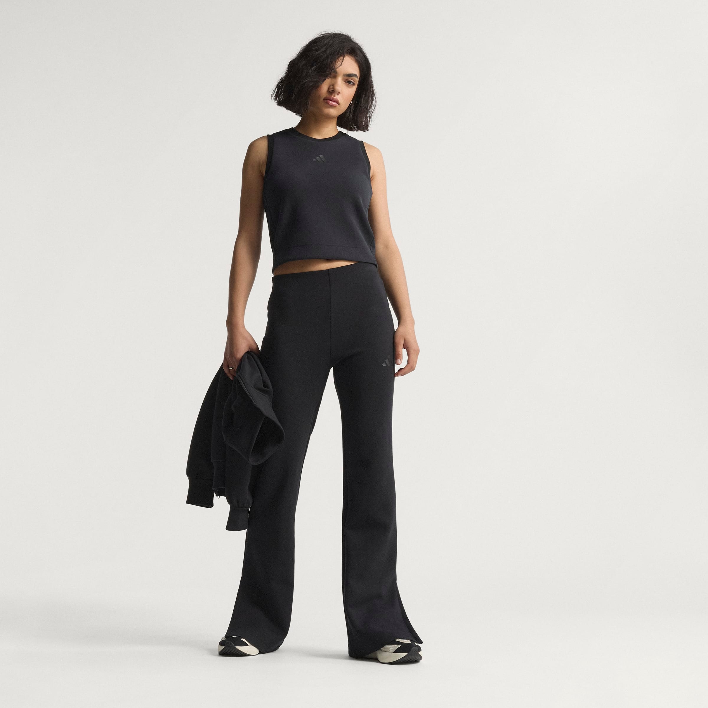 adidas Sportswear Sporthose »W ALL SZN SL FP«  schlanke Passform, mittelhoher Bund, mit Gummizug