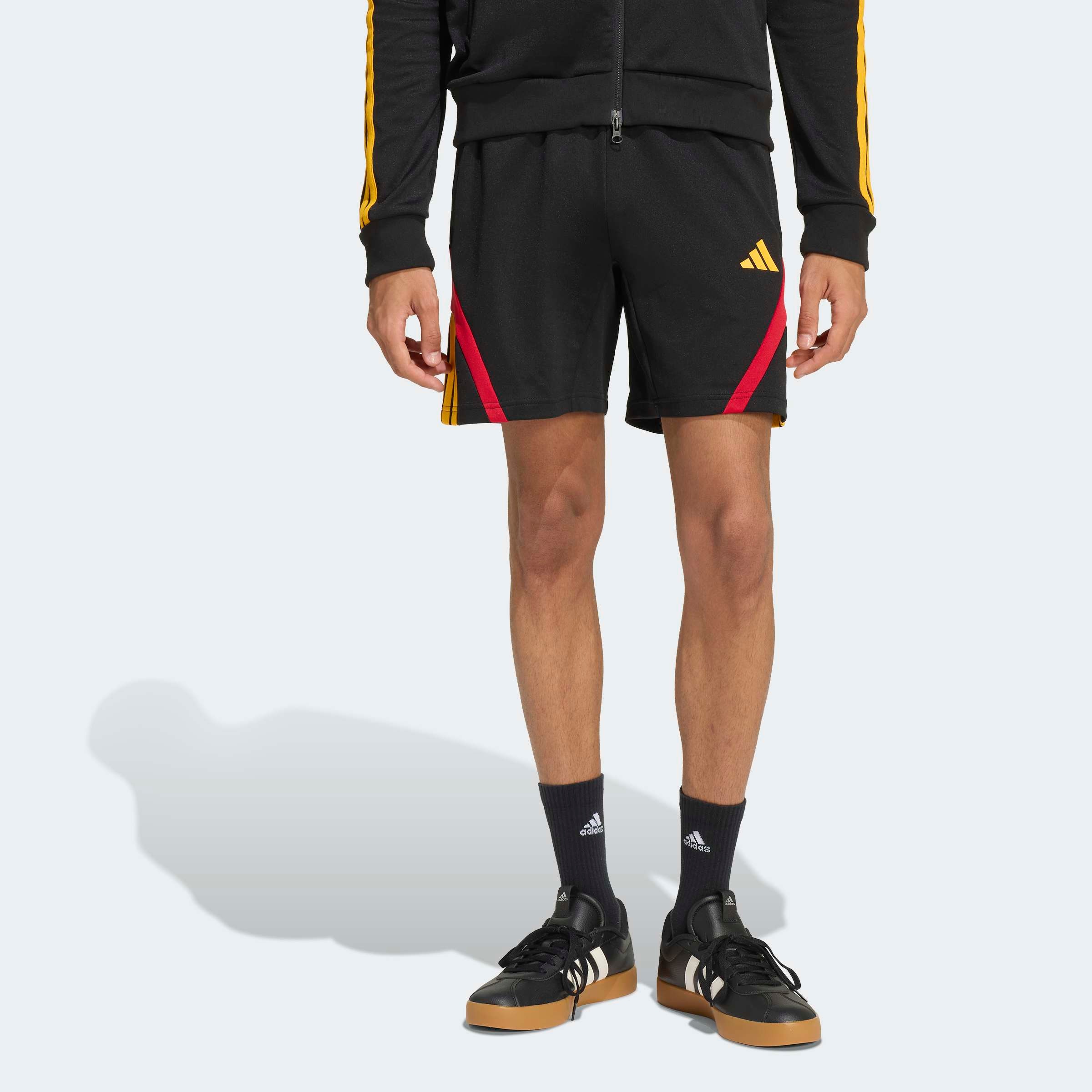 adidas Sportswear Shorts "HOUSE OF TIRO NATIONS PACK" sportlicher Stil, aus Baumwolle, mit Kordelverschluss, normale Weite