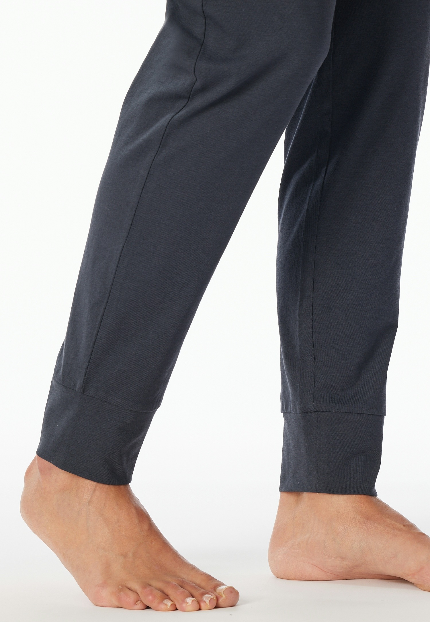 Schiesser Pyjama »"Casual Essentials"«, (2 tlg.), mit eingefasster, runder Halsausschnitt