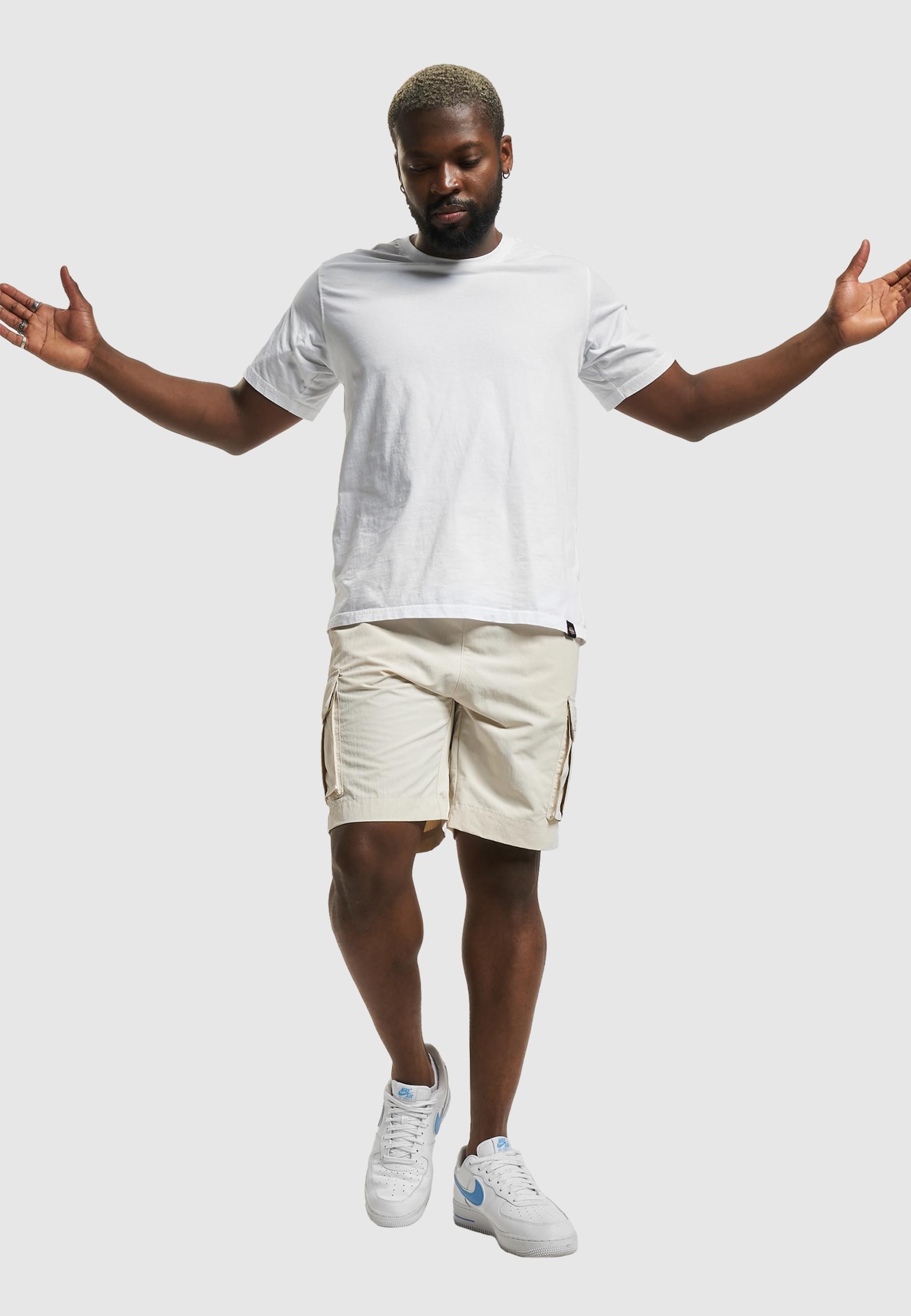 Karl Kani Cargoshorts »Karl Kani Herren KM232-025-2 KK Rubber Signature Cargo Shorts«, (1 tlg.)