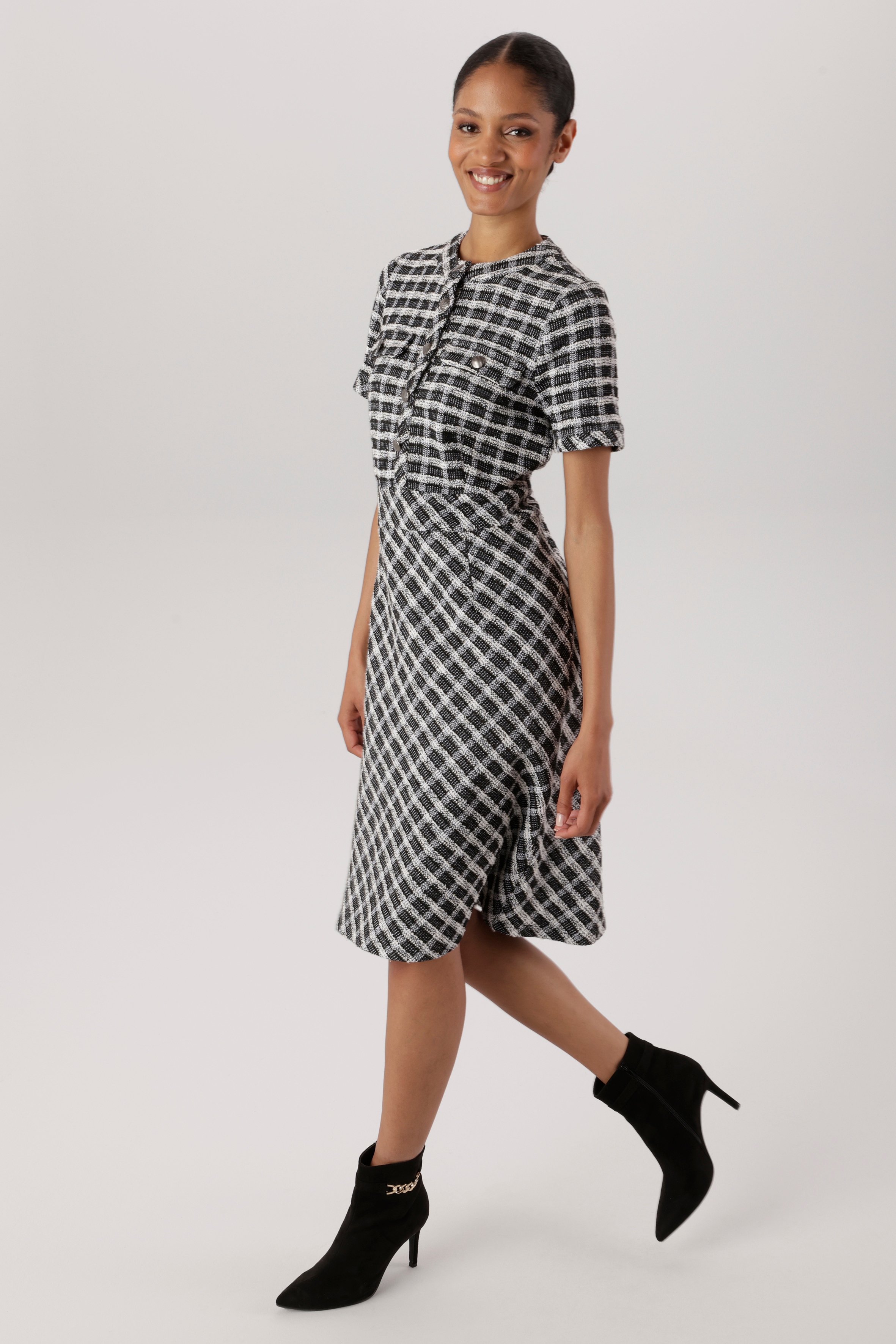 Aniston SELECTED Etuikleid Faketaschen aus Bouclé-Jacquard-Qualität - NEUE KOLLEKTION