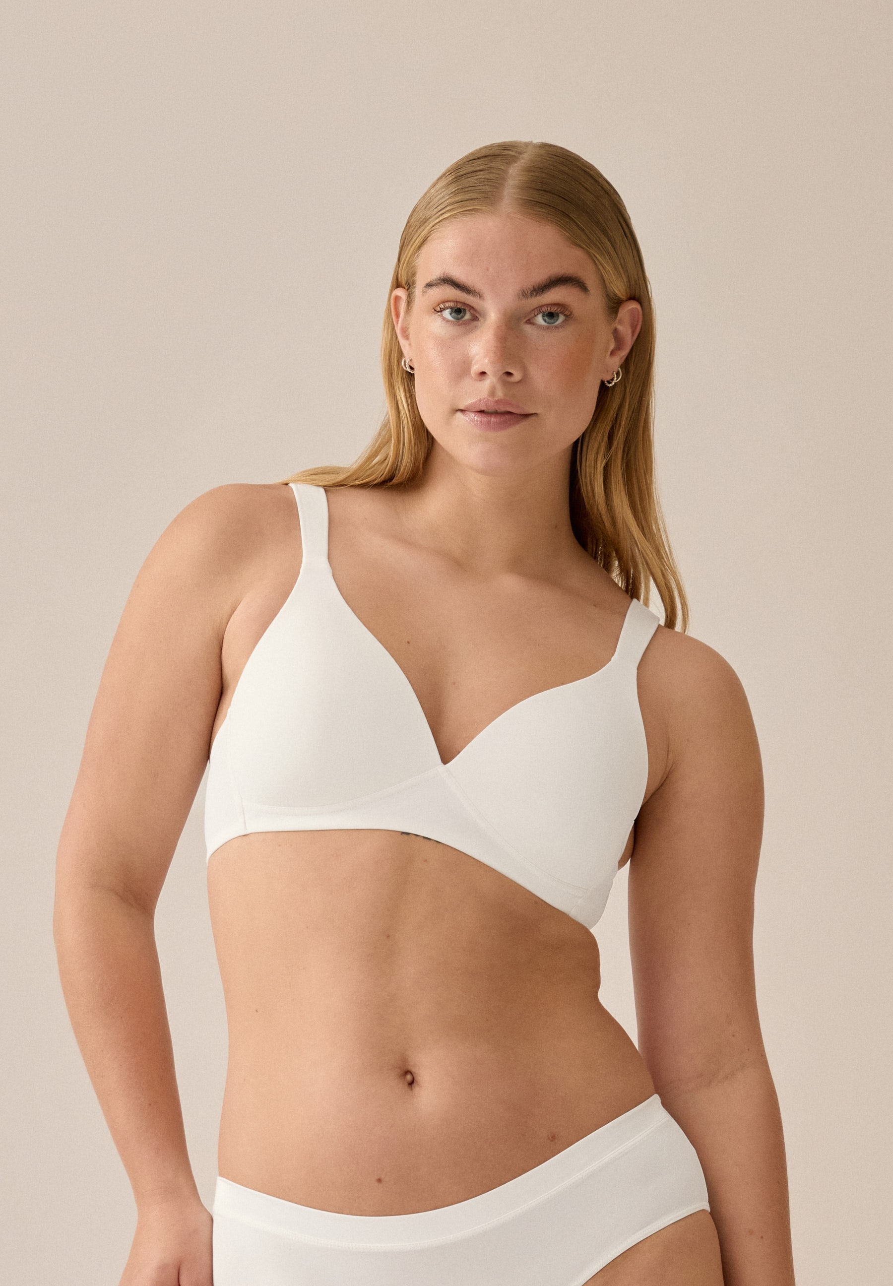 Naturana "The Wednesday" 1 Stk. mit Schale, Glanzband, breite Träger, weich günstig online kaufen