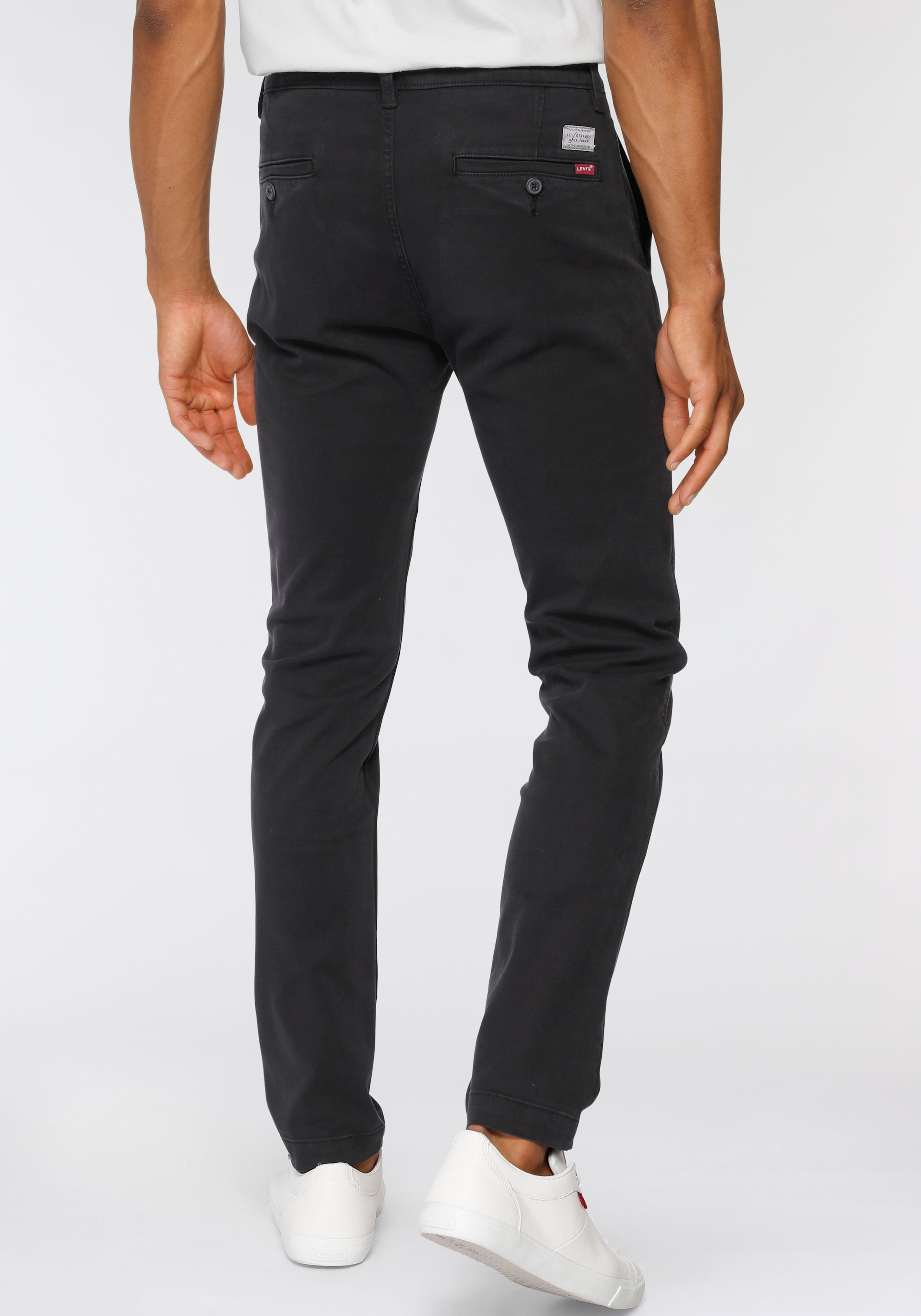 Levi's® Chinohose »LE XX CHINO SLIM TAPER«, mit Markenlogo