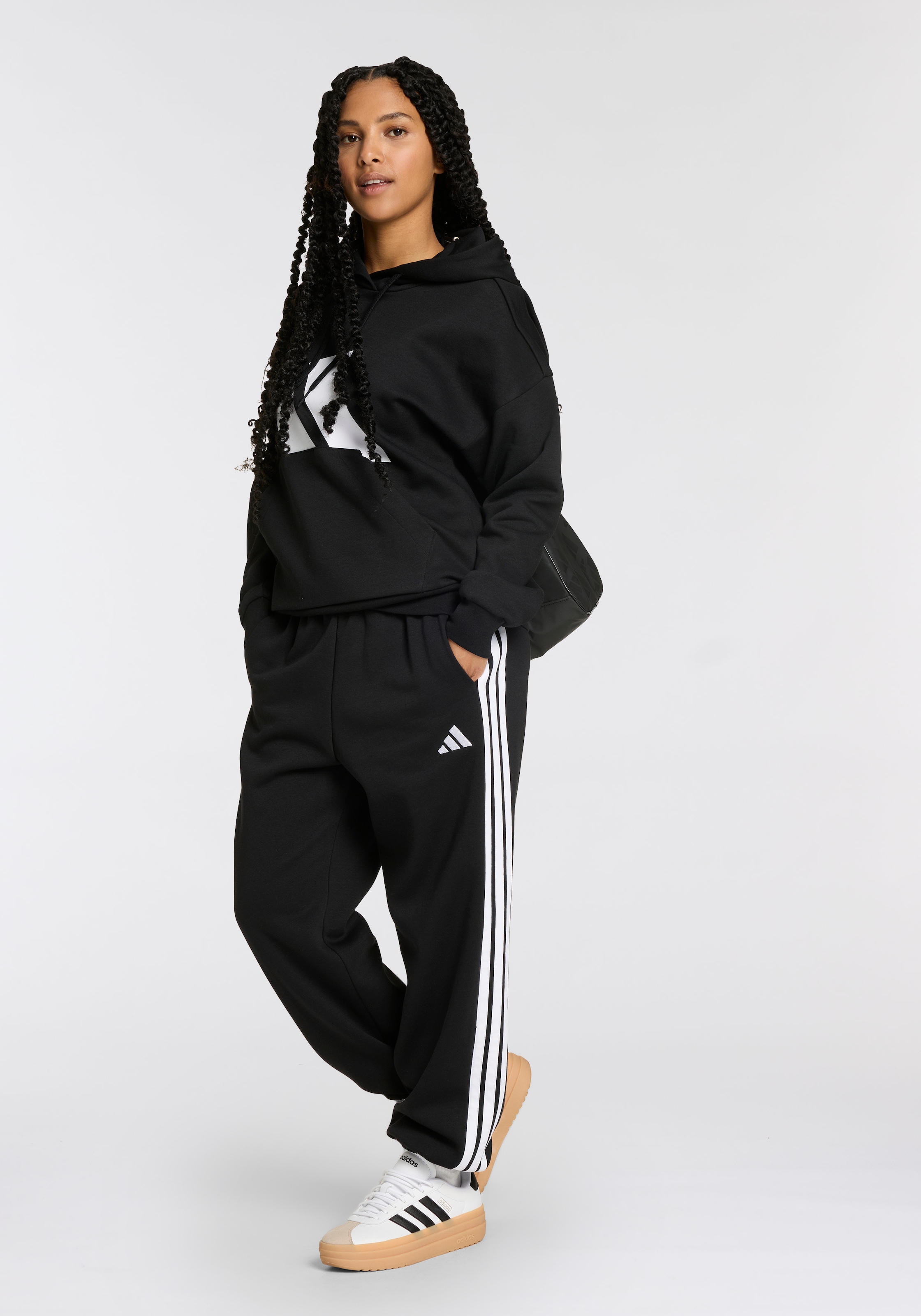 adidas Sportswear Sporthose "W 3S FL C PT", (1 tlg.), Locker geschnitten, m günstig online kaufen