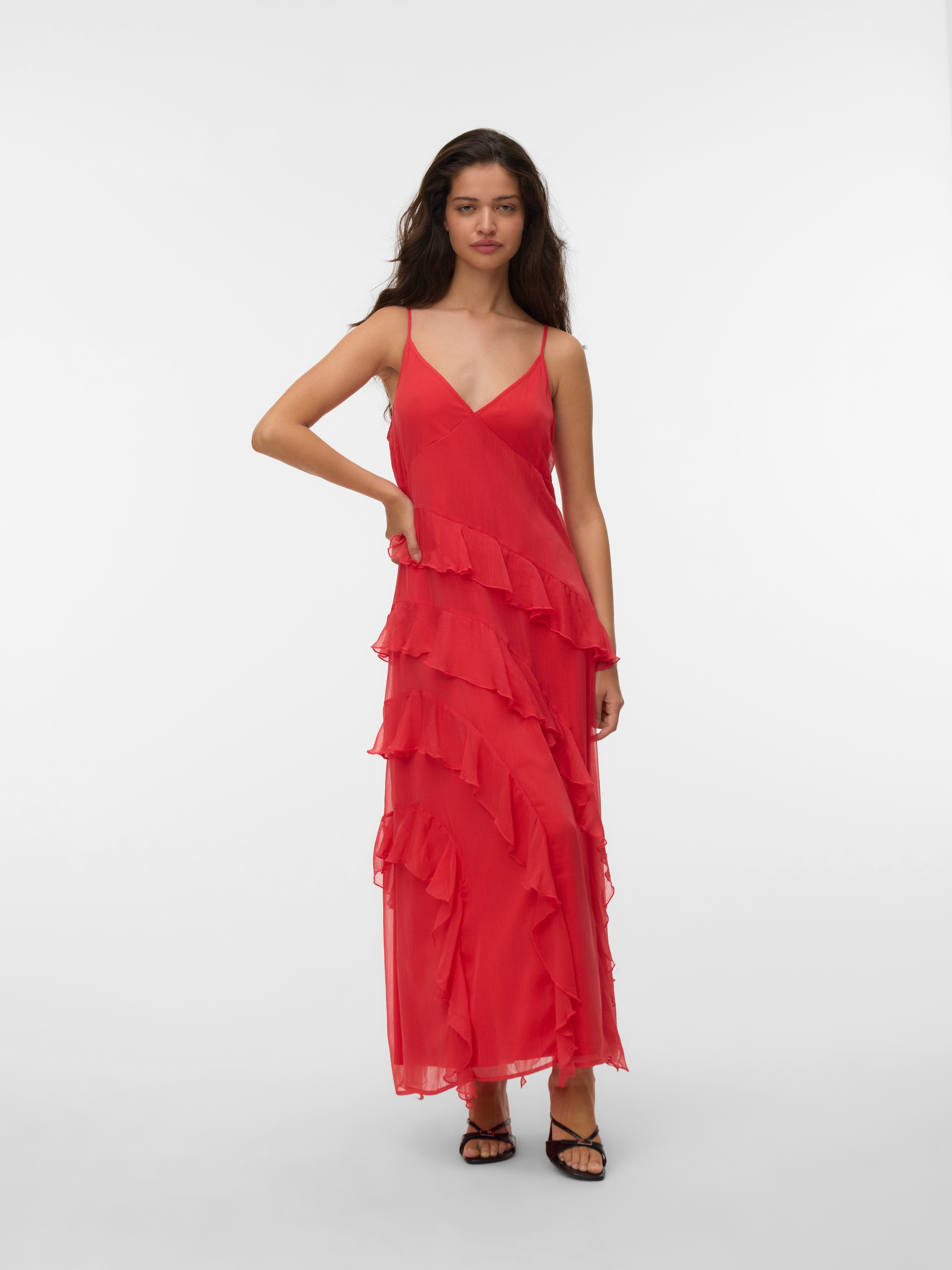 Vero Moda Trägerkleid »VMSMILLA S/L V-NECK LONG FRILL DRESS WVN« Kunstfaser