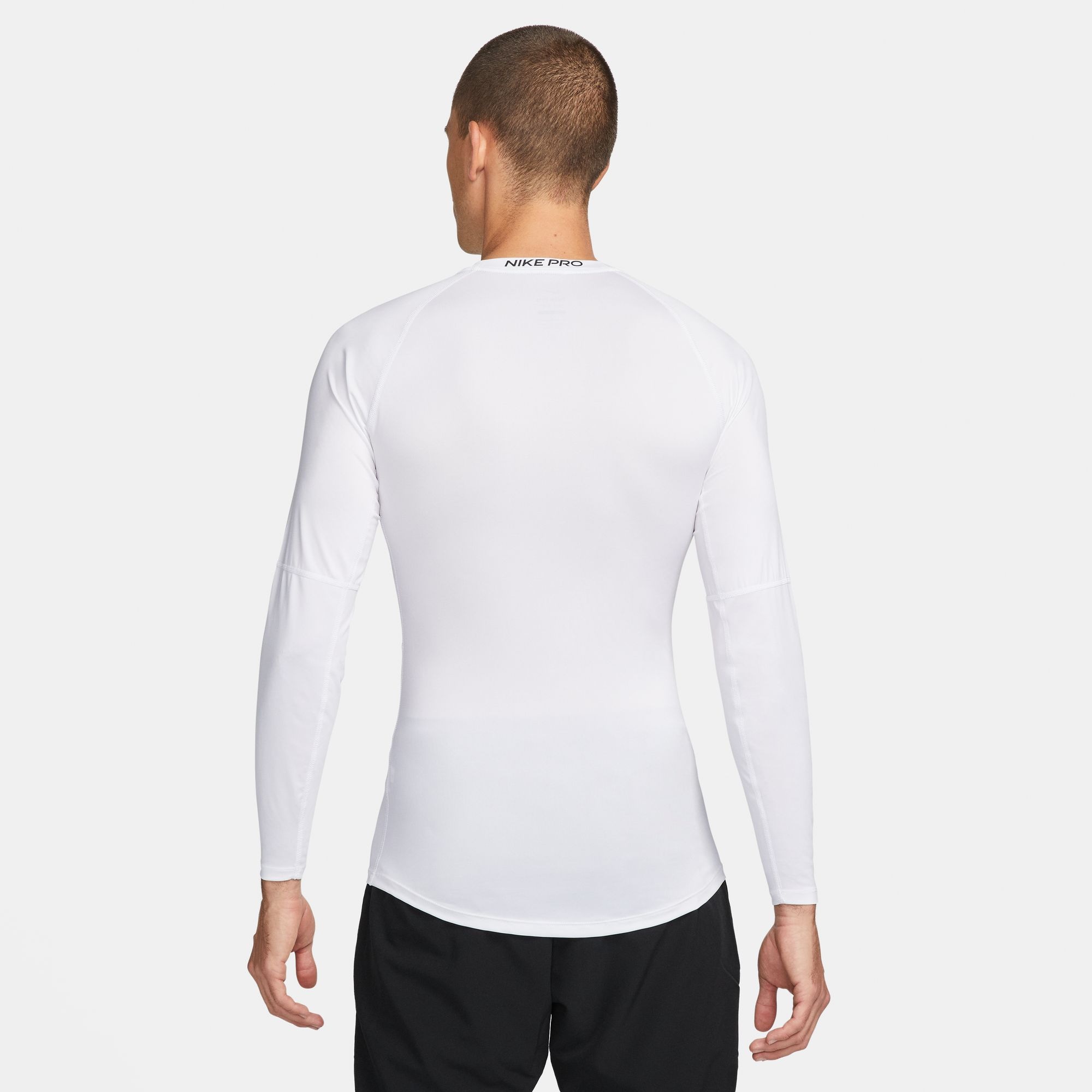 Nike Trainingsshirt »PRO DRI-FIT MEN'S LONG-SLEEVE TOP« schmale Passform, atmungsaktiv, schnell trocknend