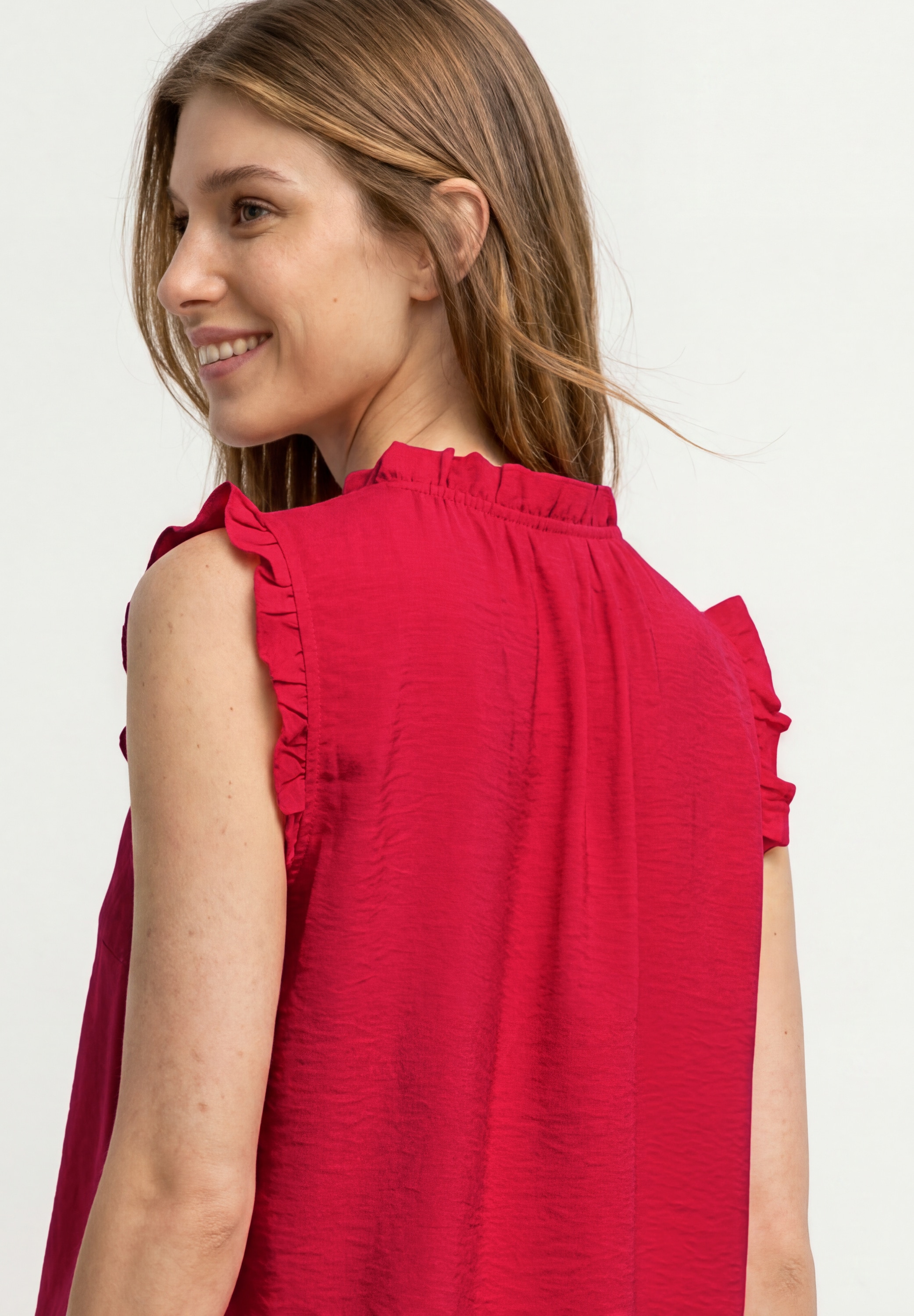 STREET ONE Rüschenbluse Sommertop mit V-Neck und Rüschen