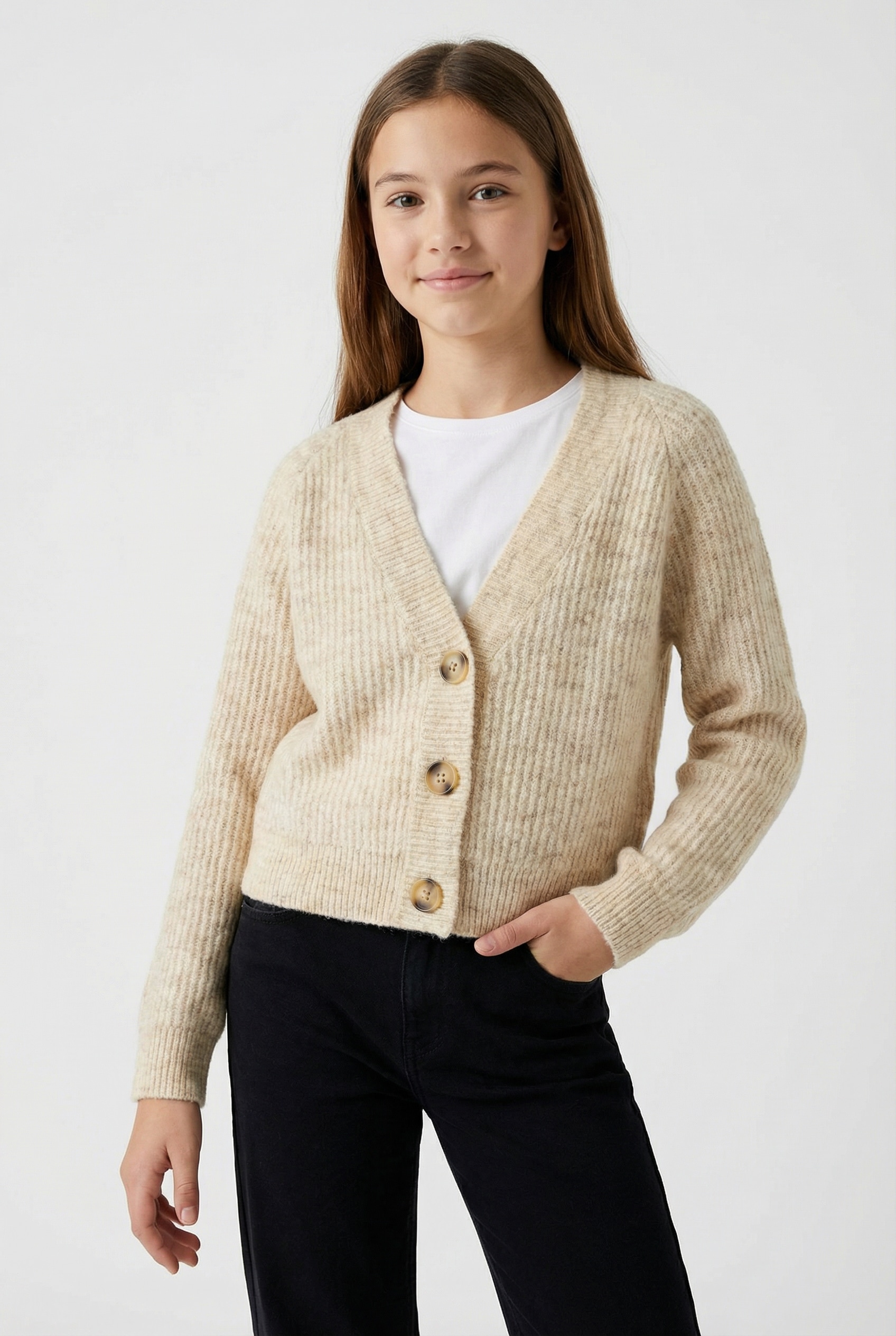 Name It Strickjacke "NKFHOLLY BOXY SHORT KNIT CARD NOOS" in modischer Boxy-Form, mit tiefem V-Ausschnitt, Rippstrick